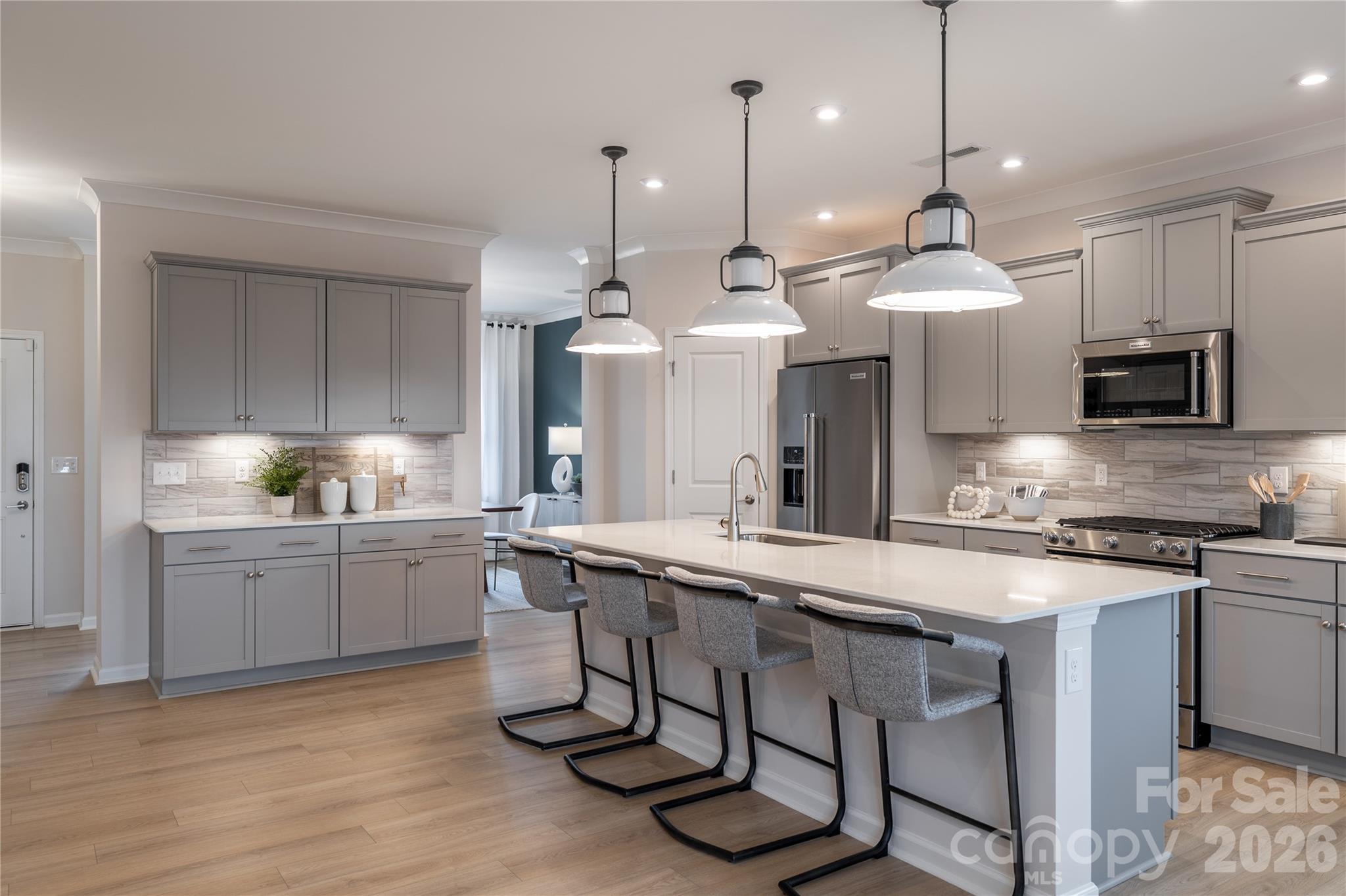 12133 Bradshaw Court #424 — Charlotte