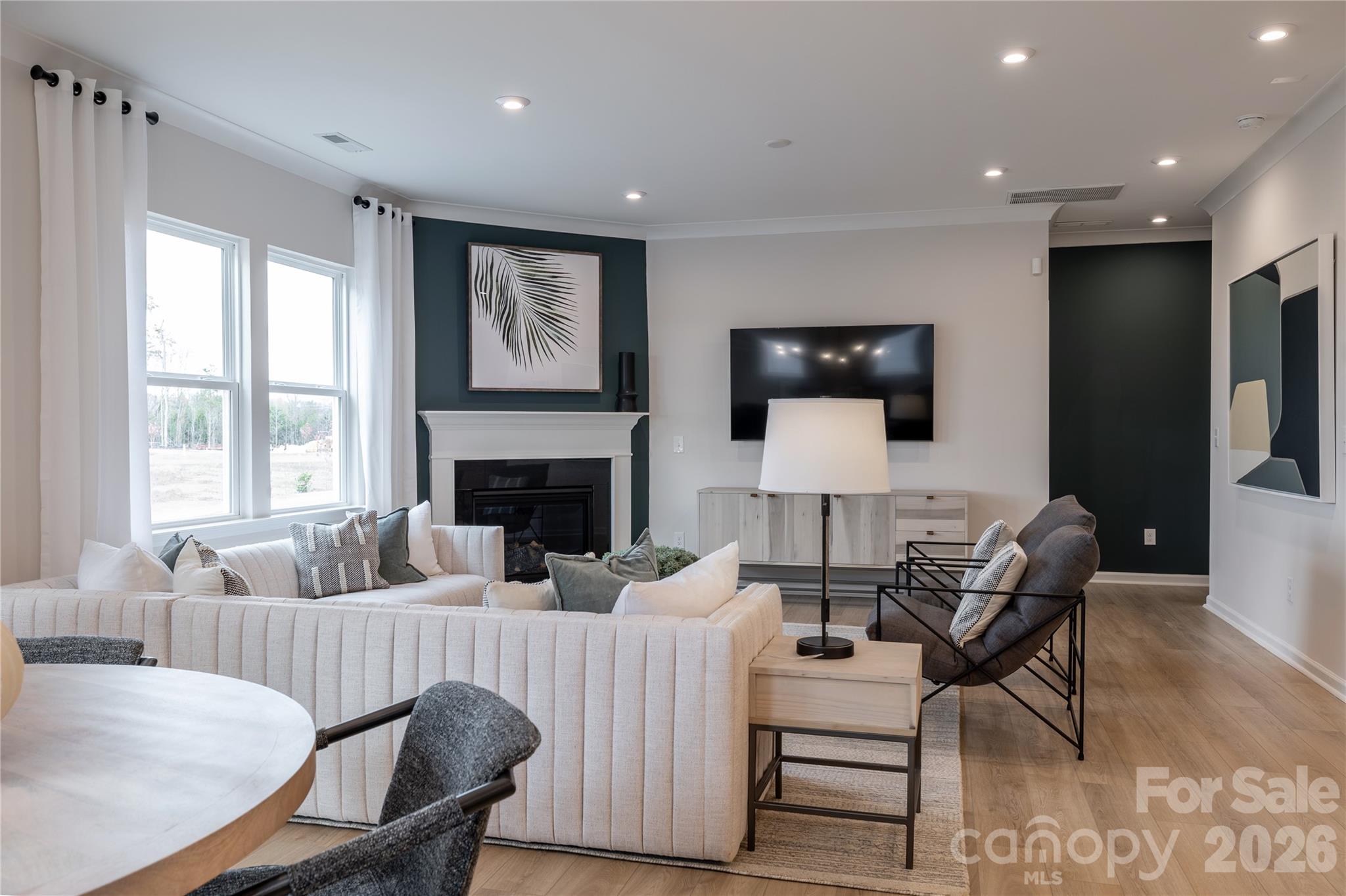 12133 Bradshaw Court #424 — Charlotte