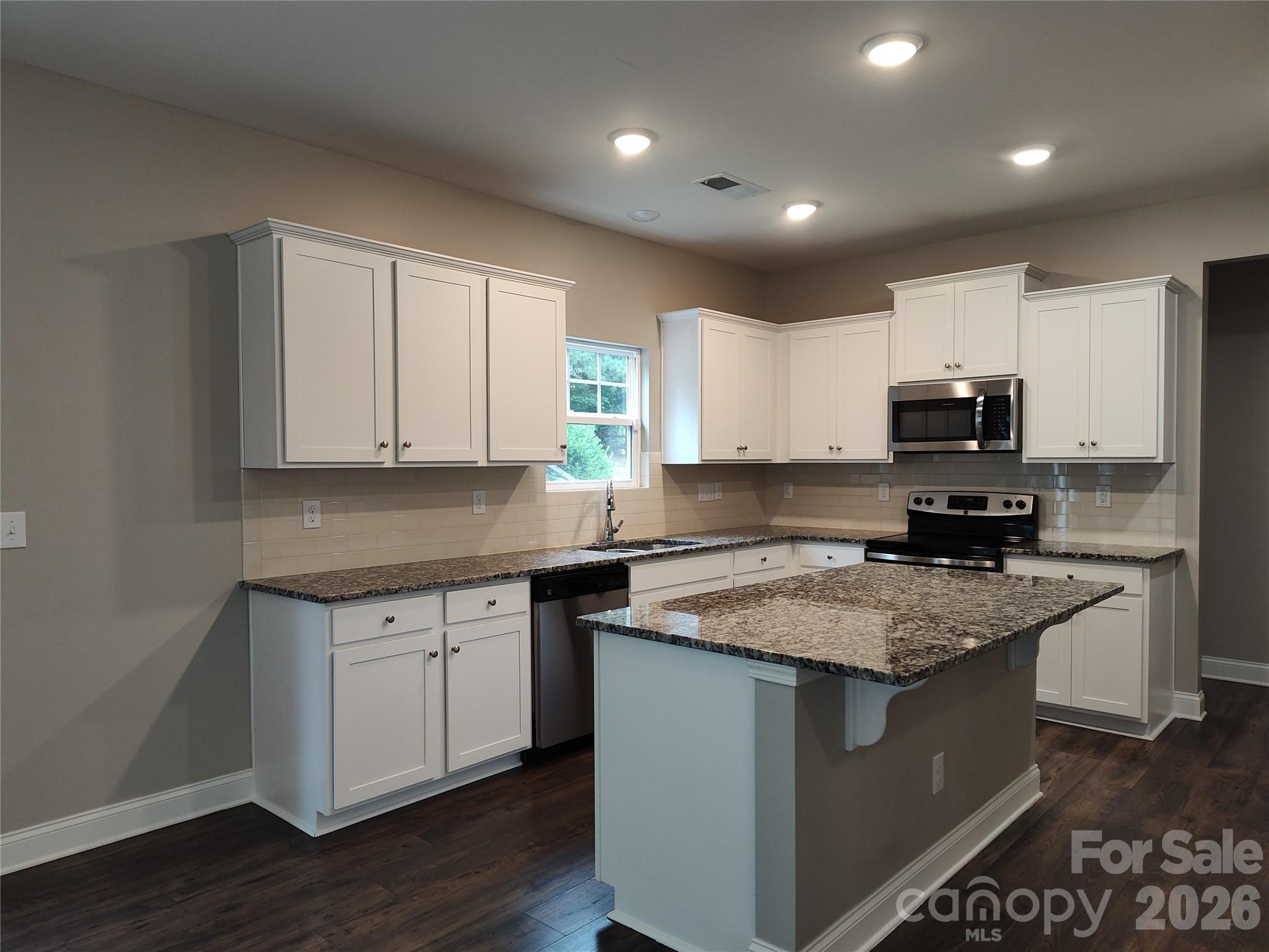 9415 Segundo Lane — Charlotte