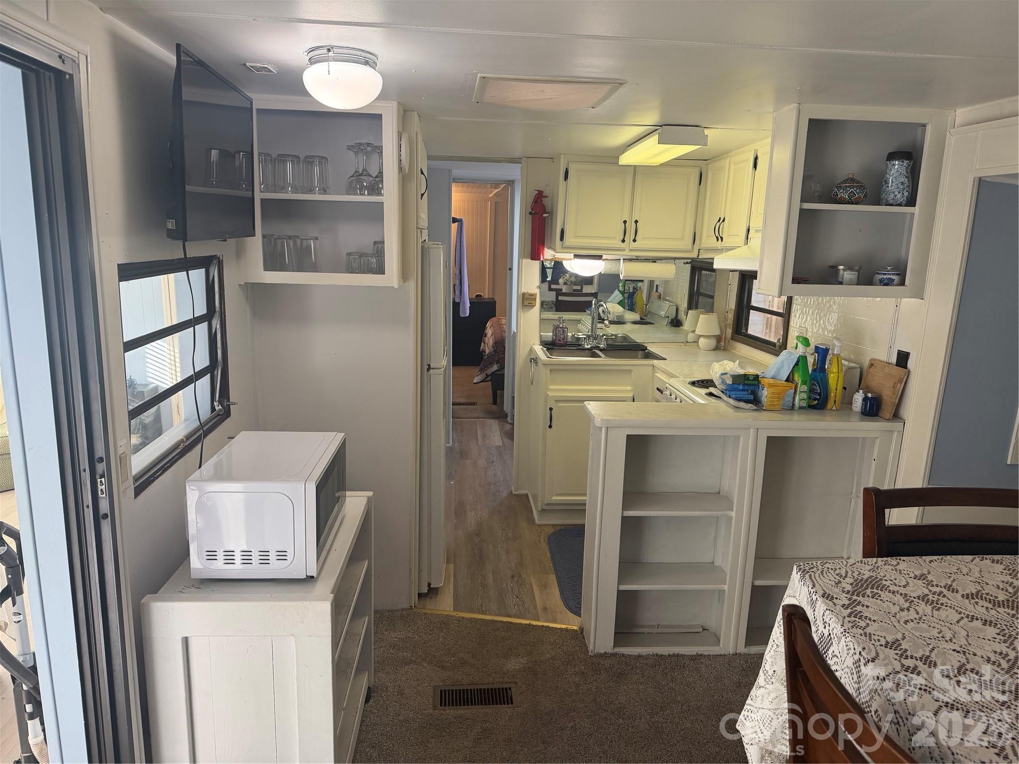 131 Pier Avenue — New London