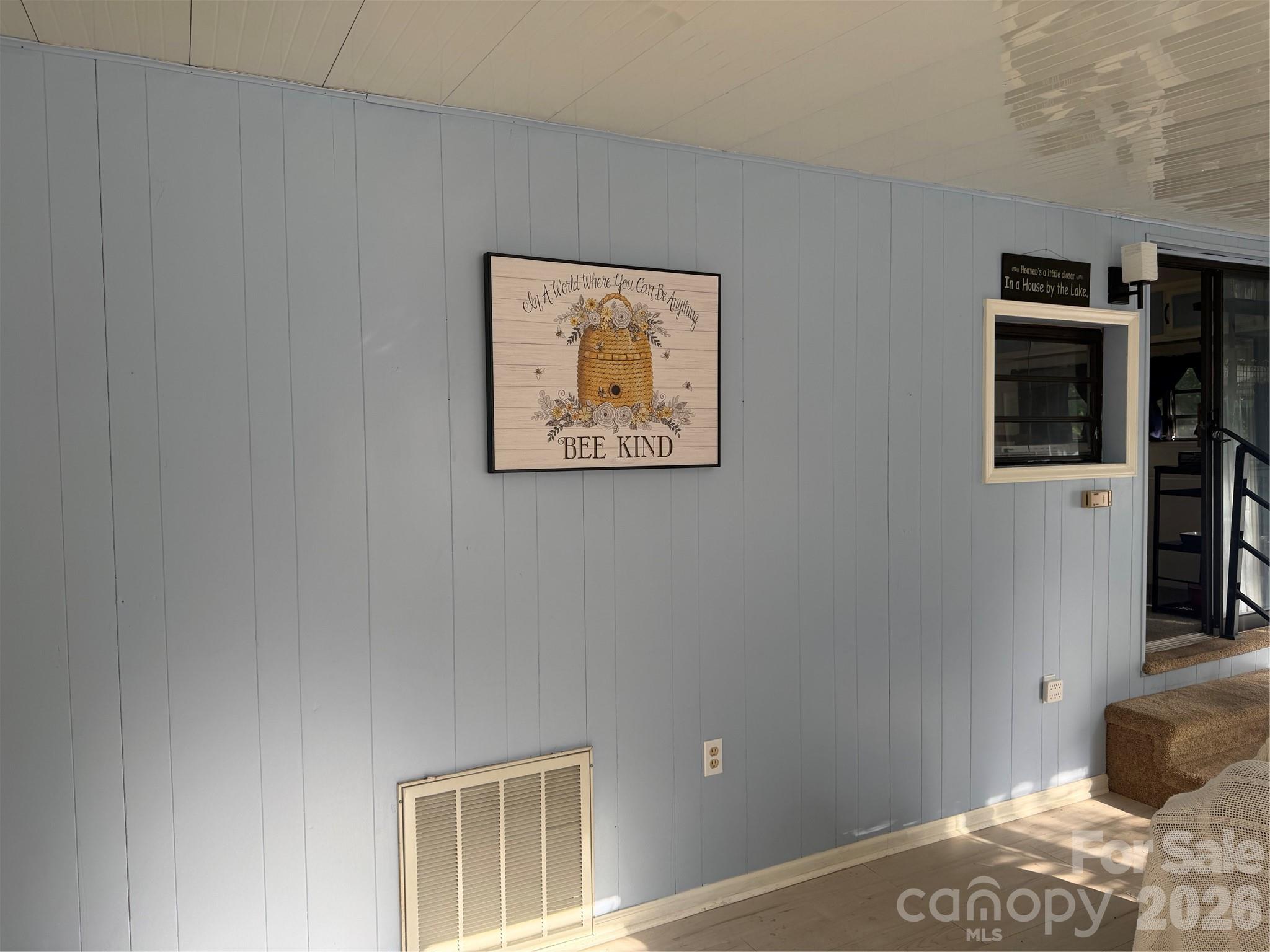 131 Pier Avenue — New London