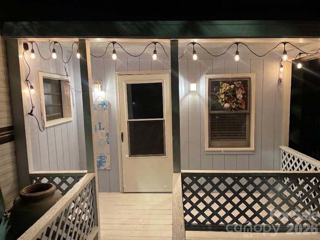 131 Pier Avenue — New London