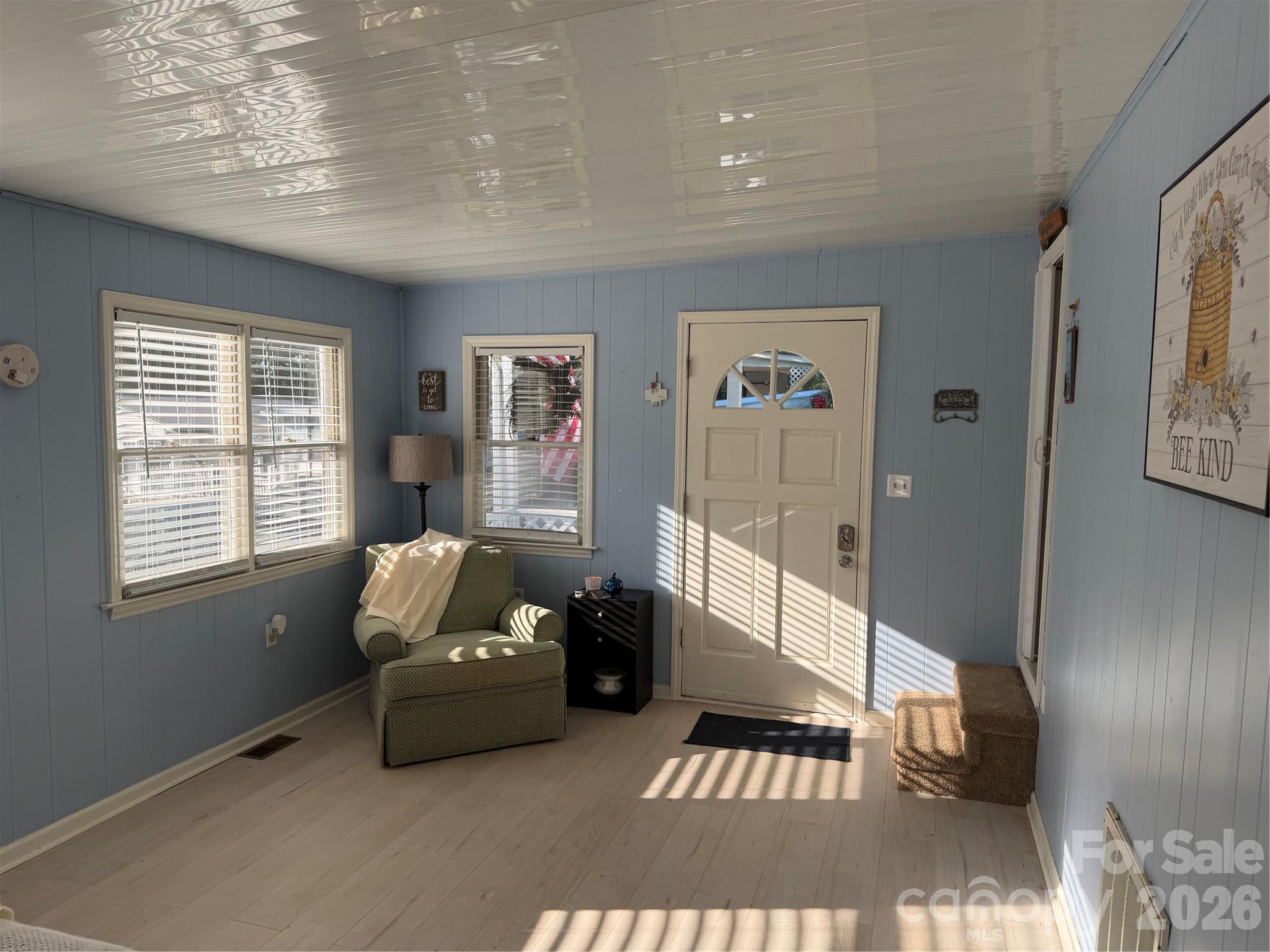 131 Pier Avenue — New London