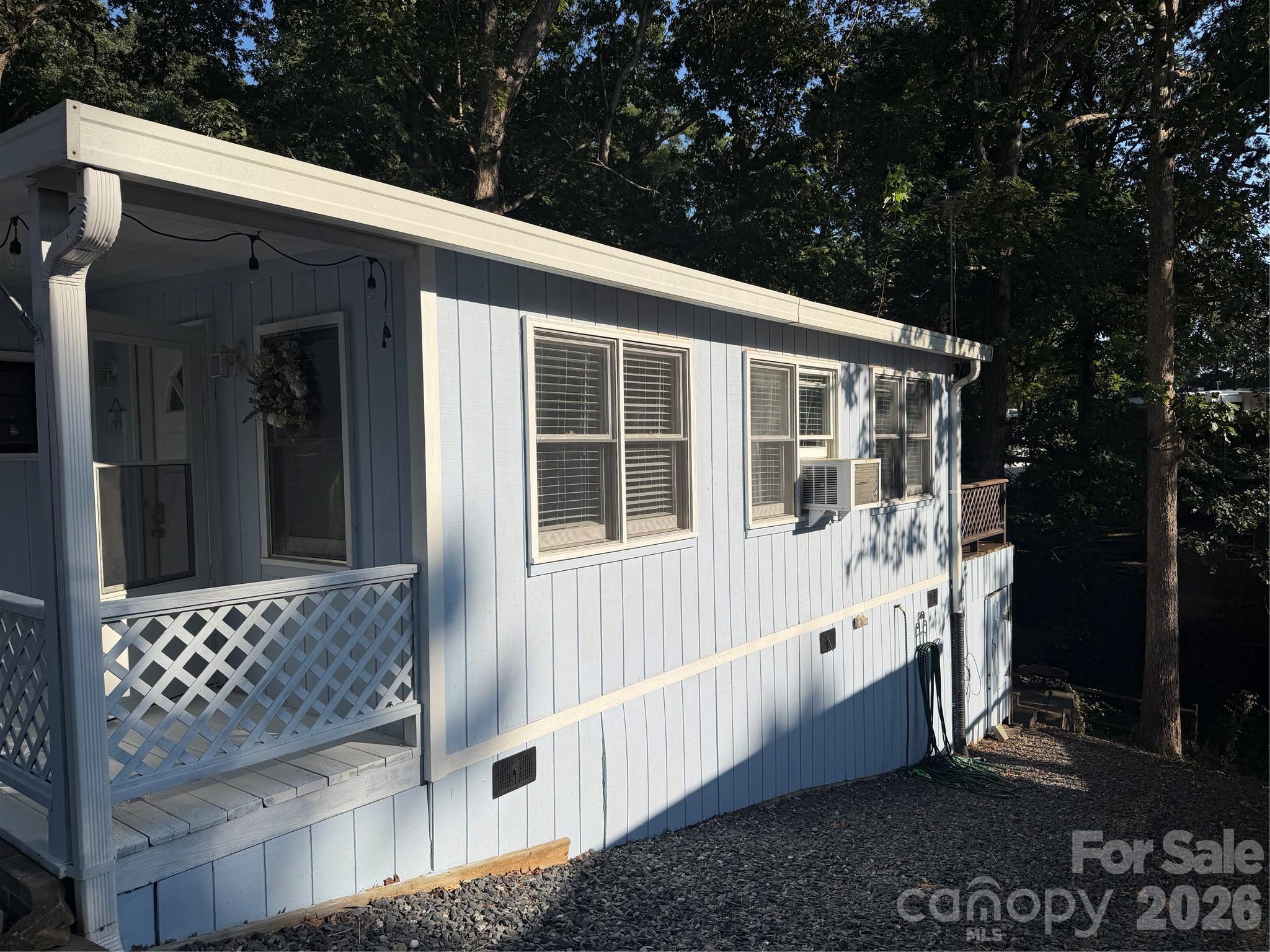 131 Pier Avenue — New London