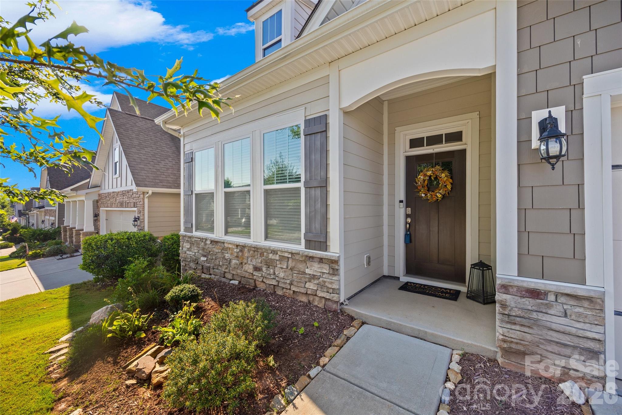7063 Chrysanthemum Road — Lancaster