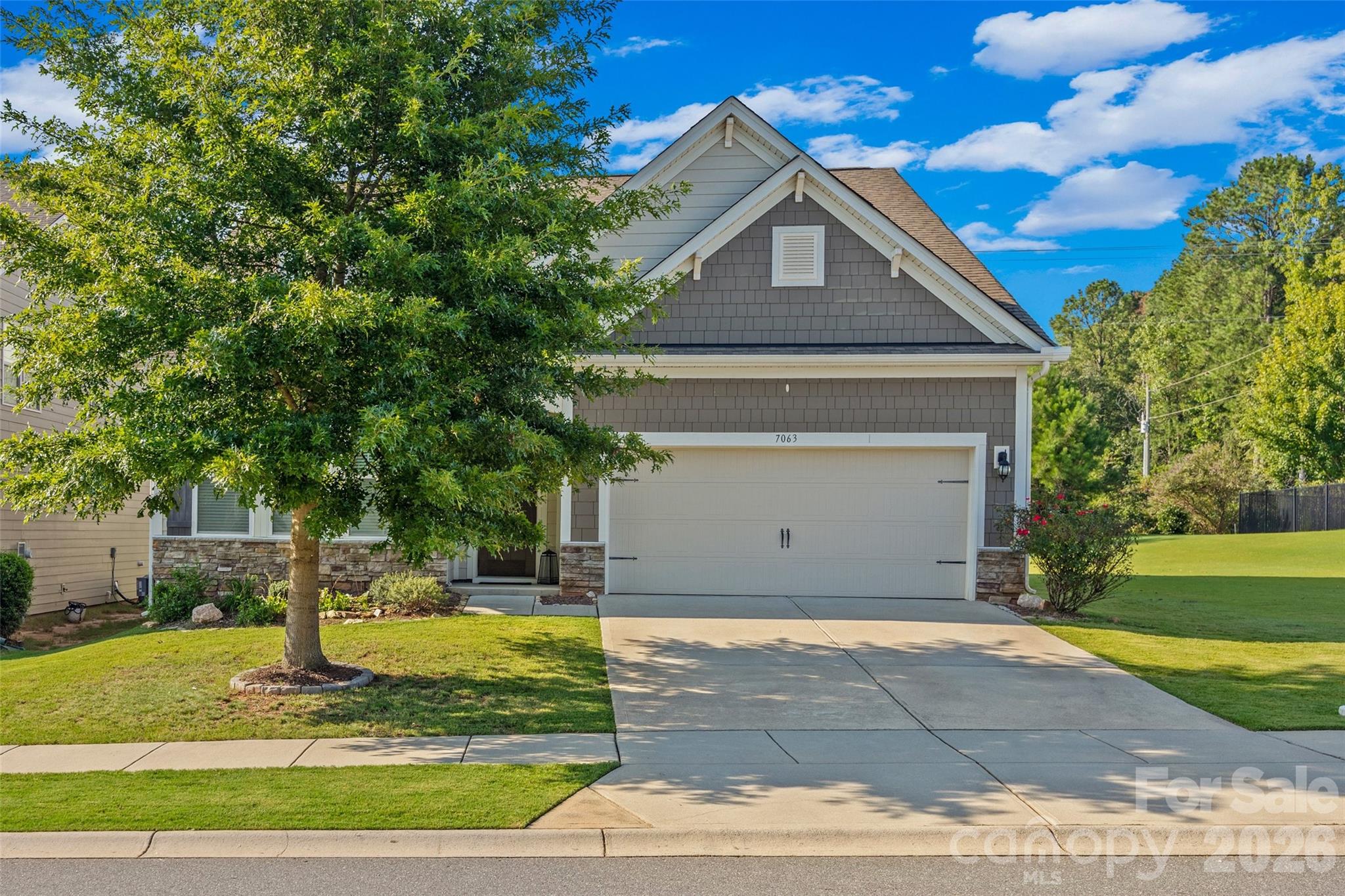 7063 Chrysanthemum Road — Lancaster