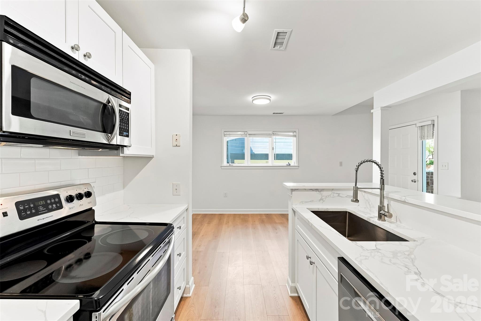 425 W 8th Street #87 — Charlotte