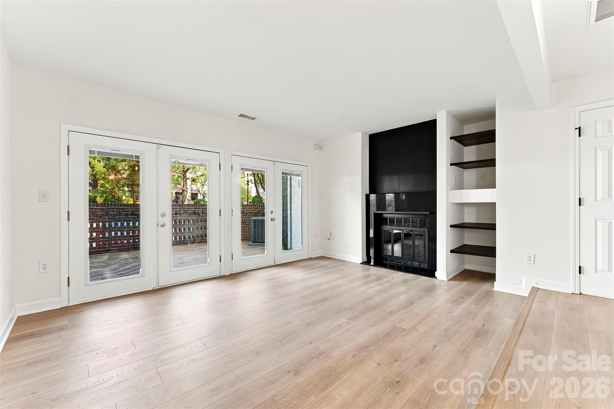 425 W 8th Street #87 — Charlotte