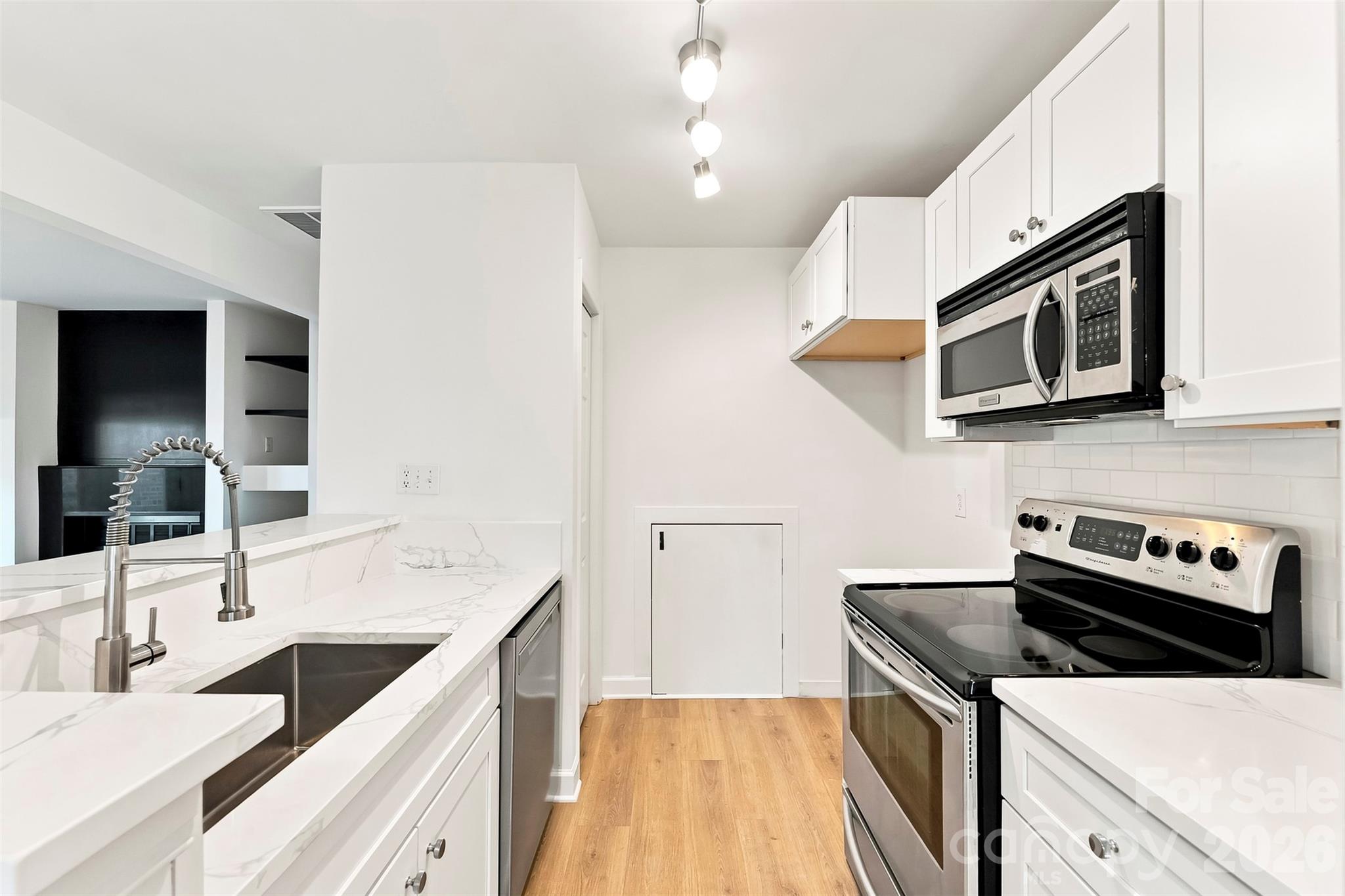 425 W 8th Street #87 — Charlotte
