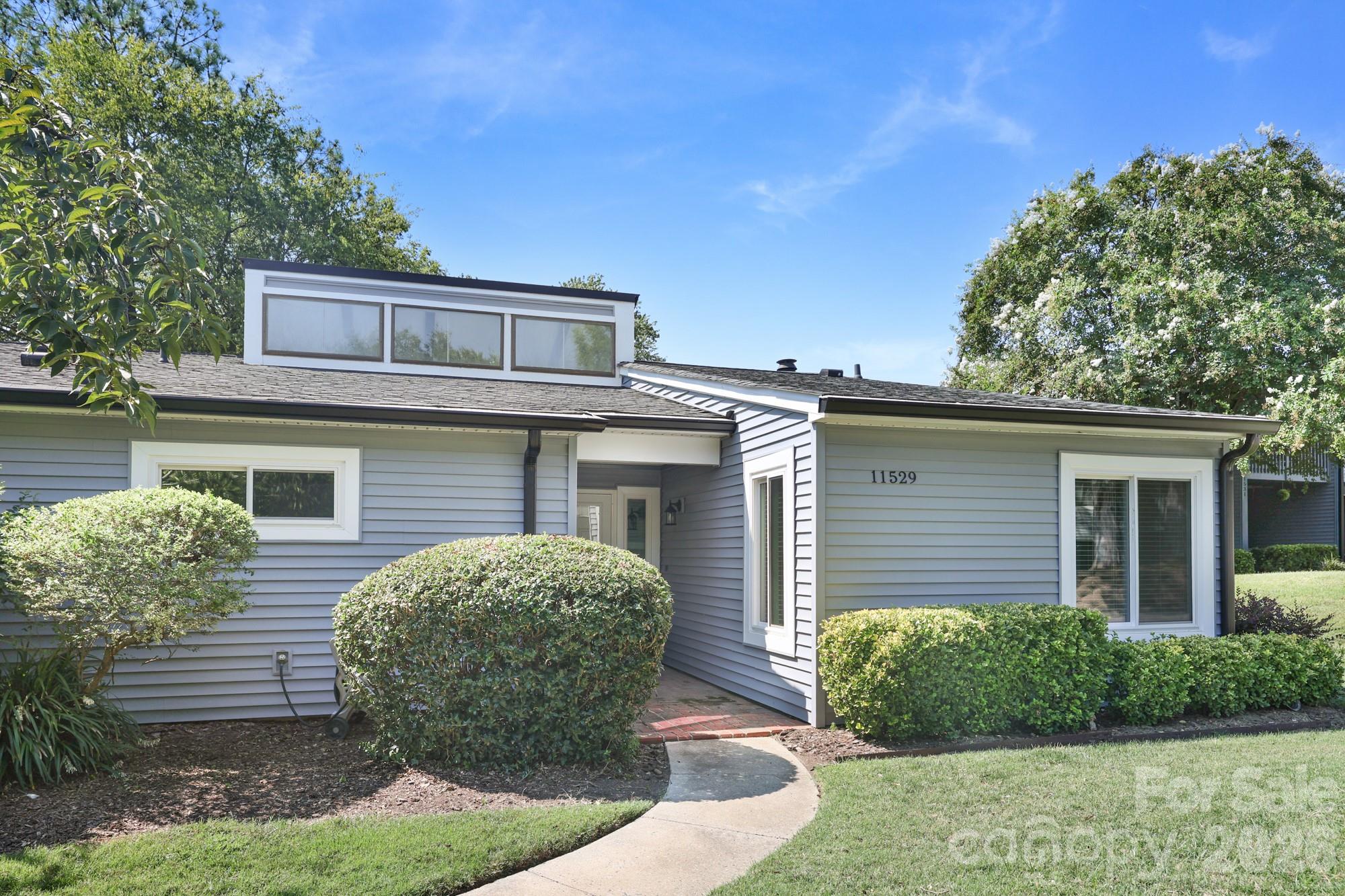 11529 Turn Stone Court — Charlotte