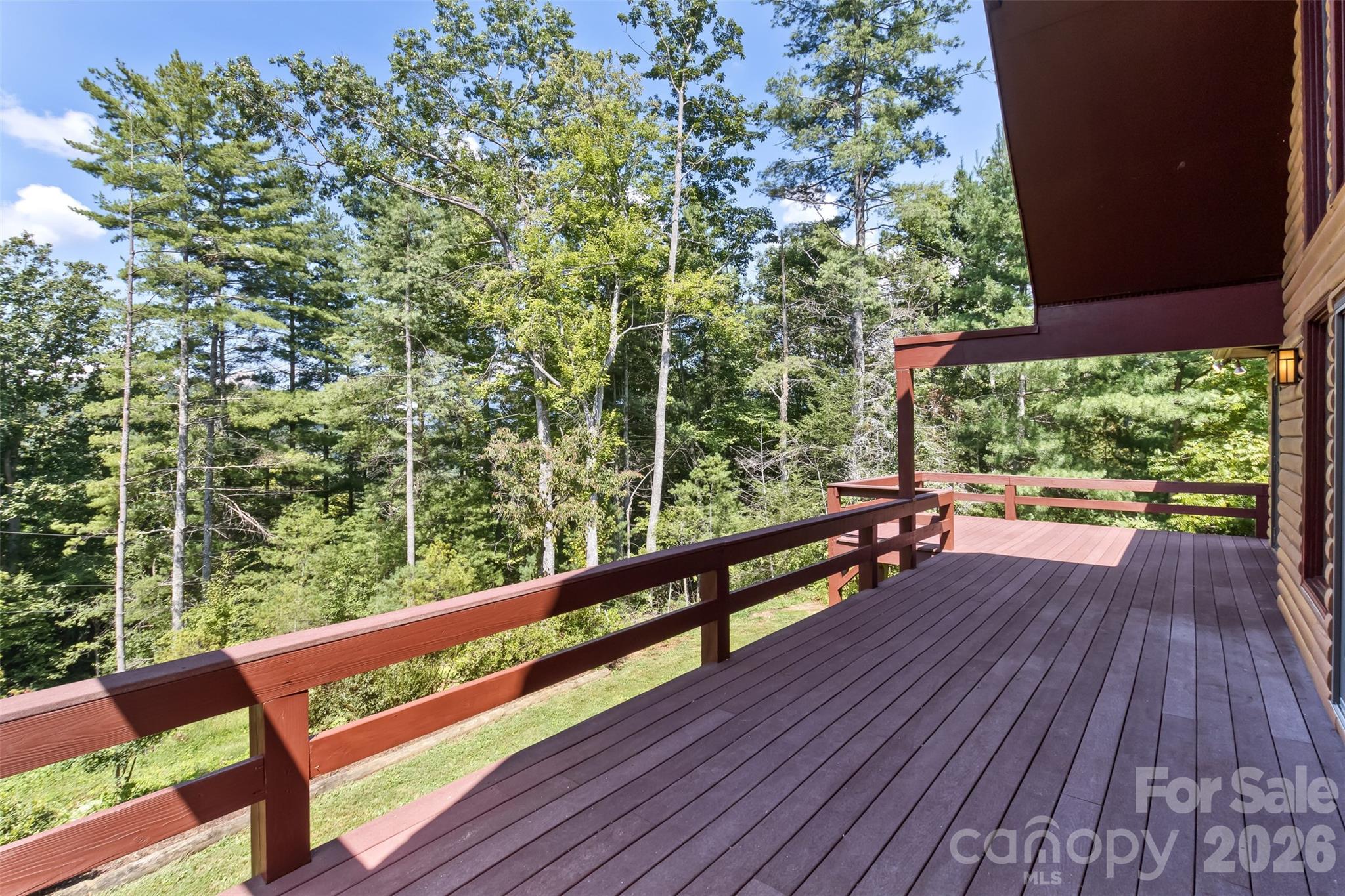16 Spruce Way — Fairview