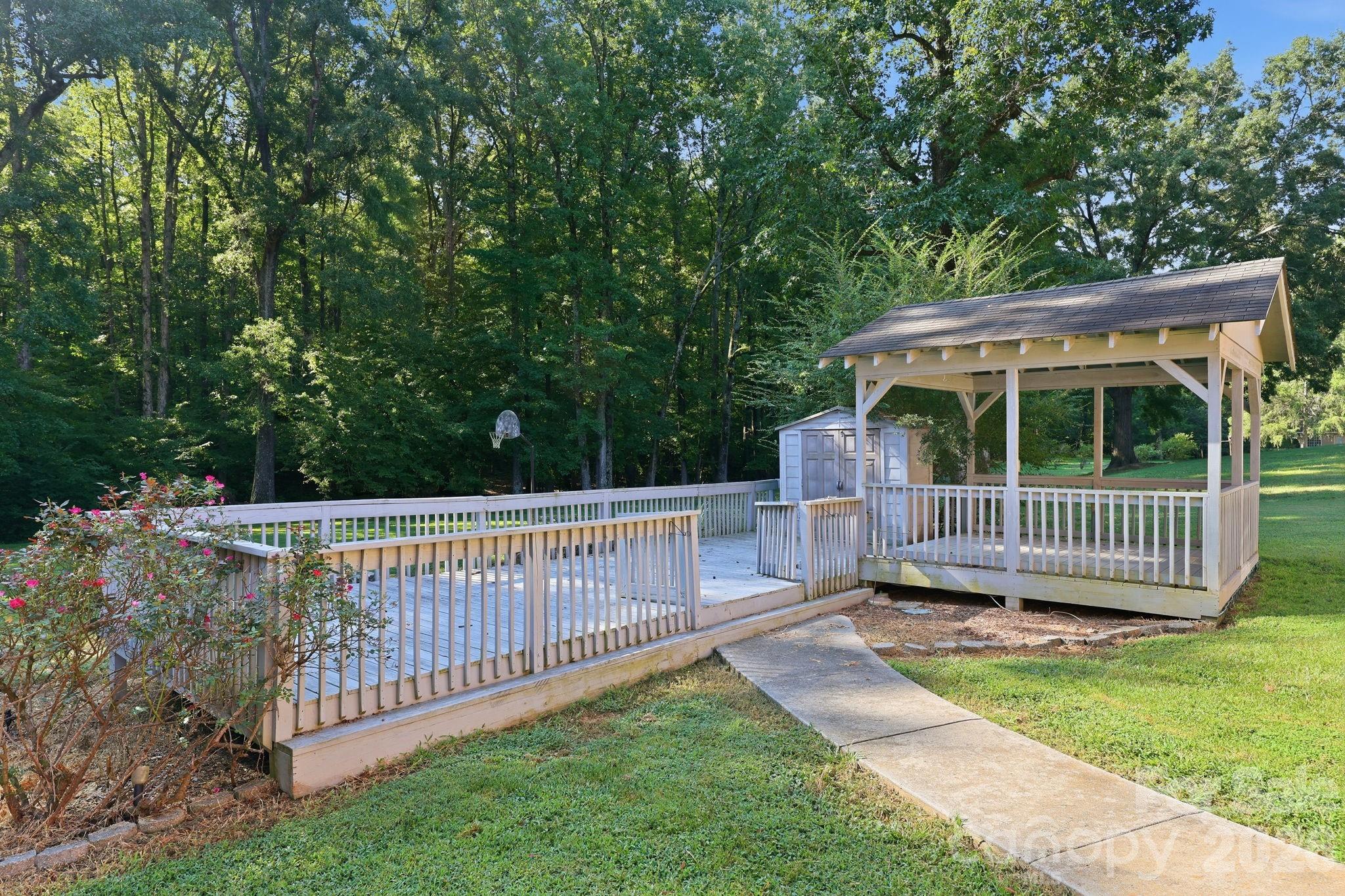 538 Pecan Drive — Oakboro