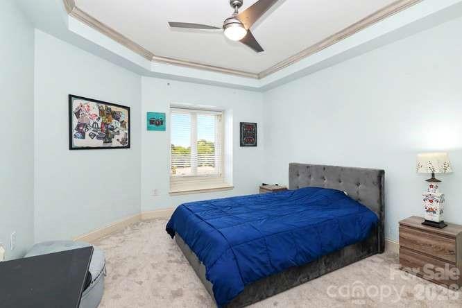 401 N Church Street #607 — Charlotte