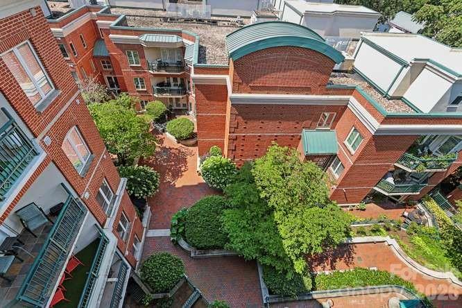 401 N Church Street #607 — Charlotte