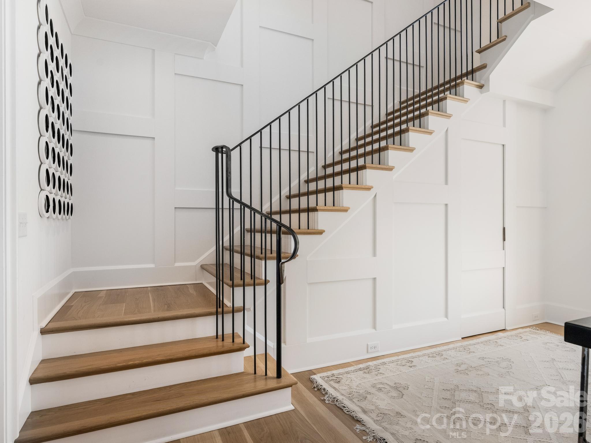2422 Ferncliff Road — Charlotte