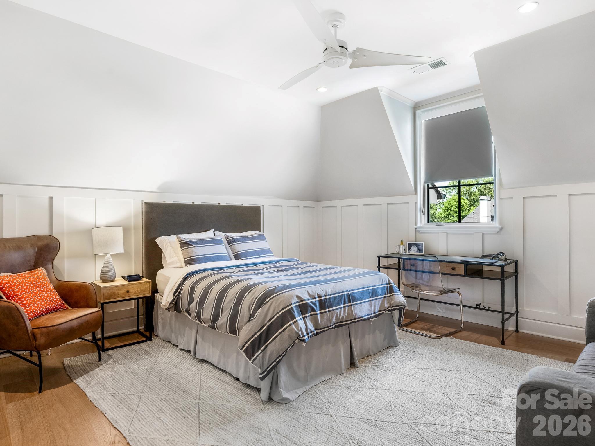 2422 Ferncliff Road — Charlotte