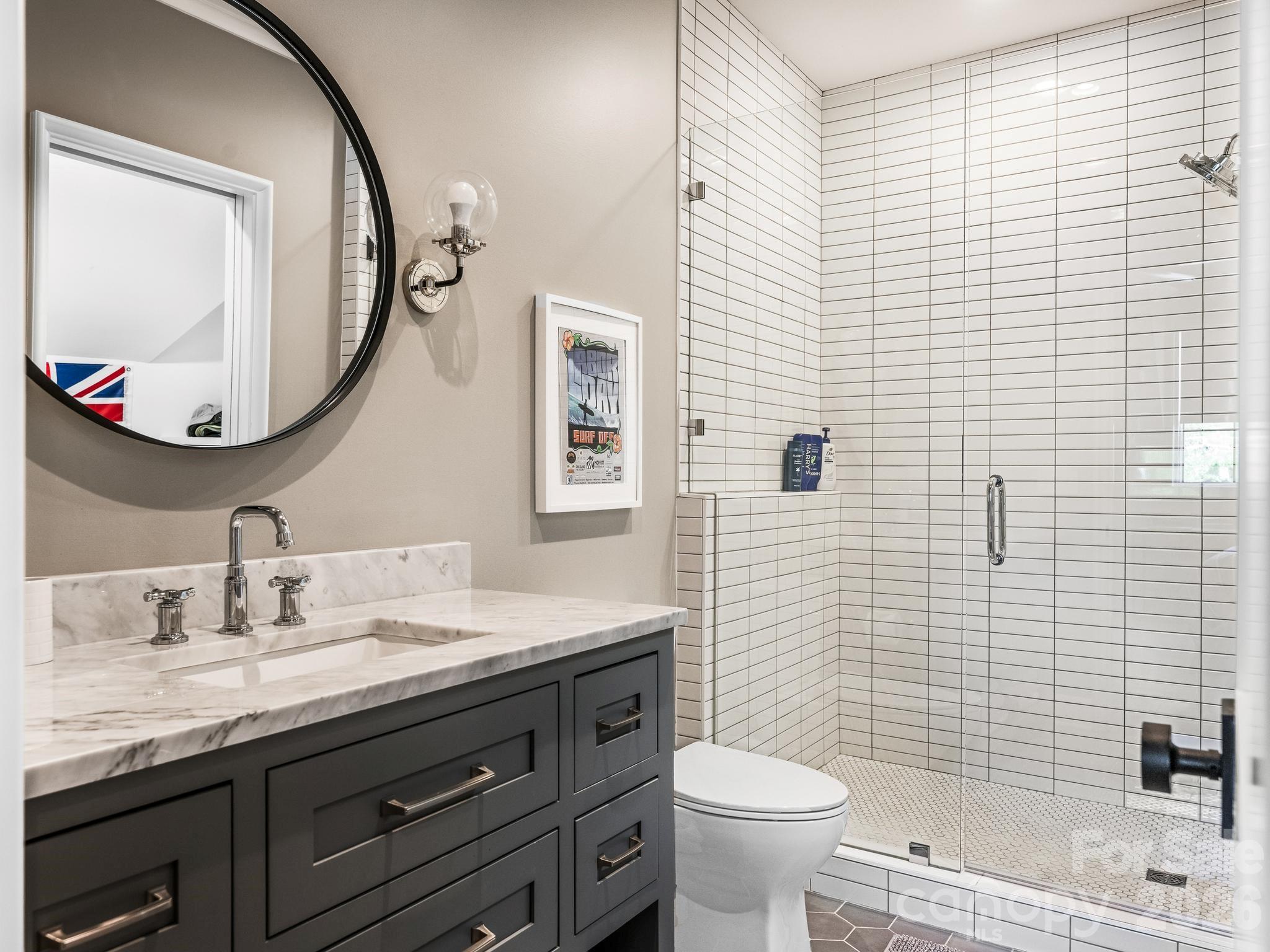 2422 Ferncliff Road — Charlotte