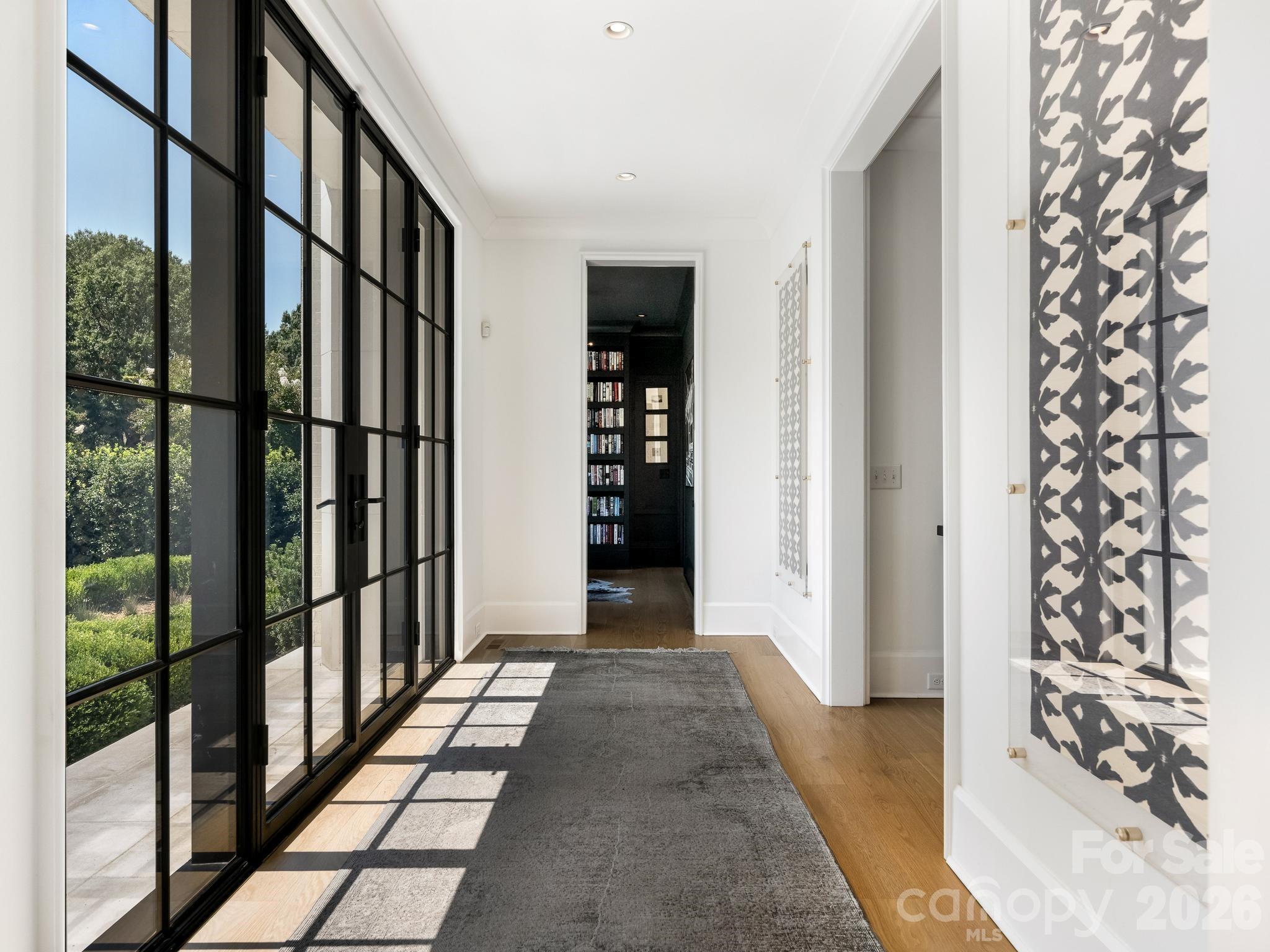 2422 Ferncliff Road — Charlotte
