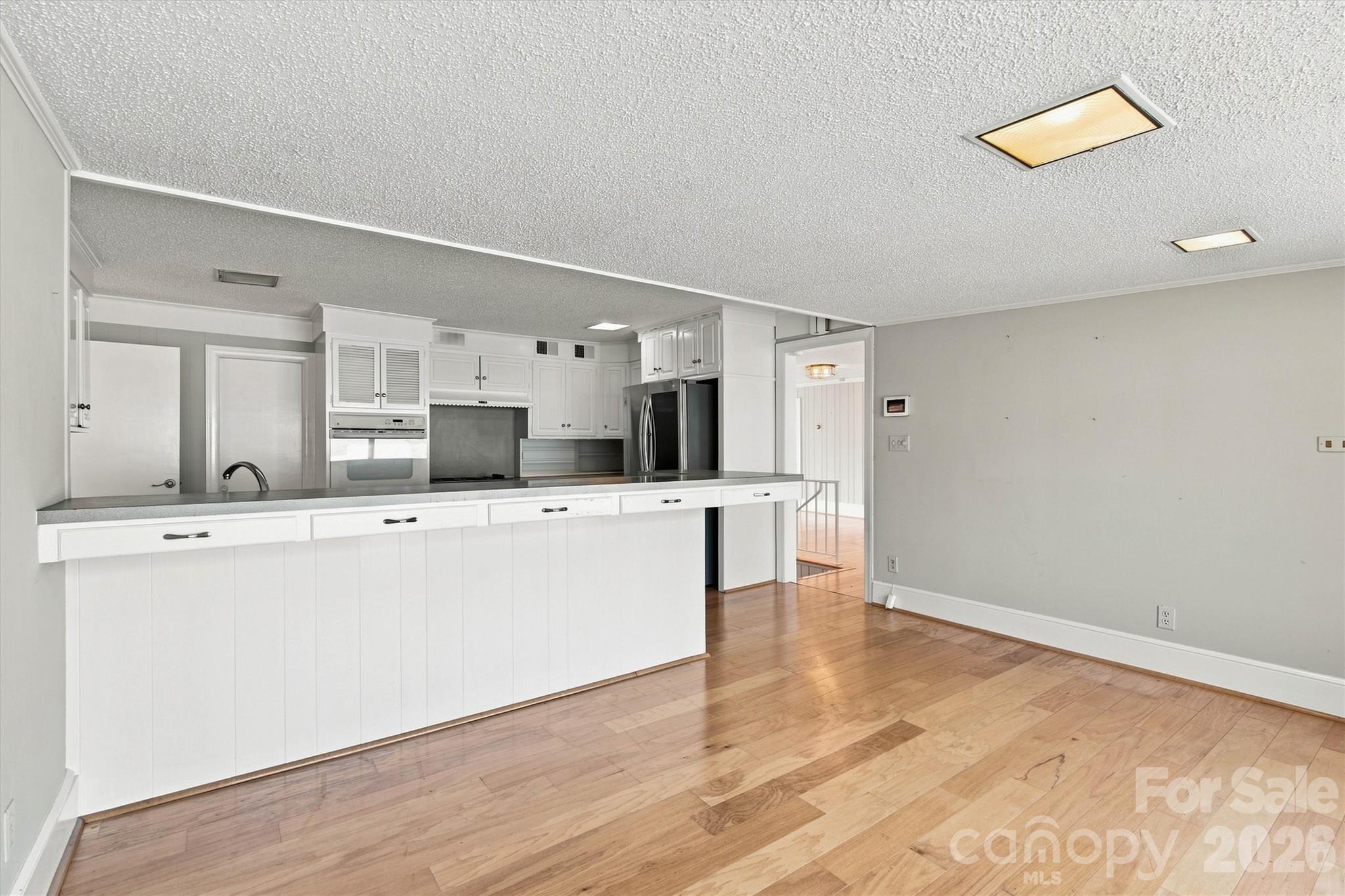 4830 N Center Street — Hickory