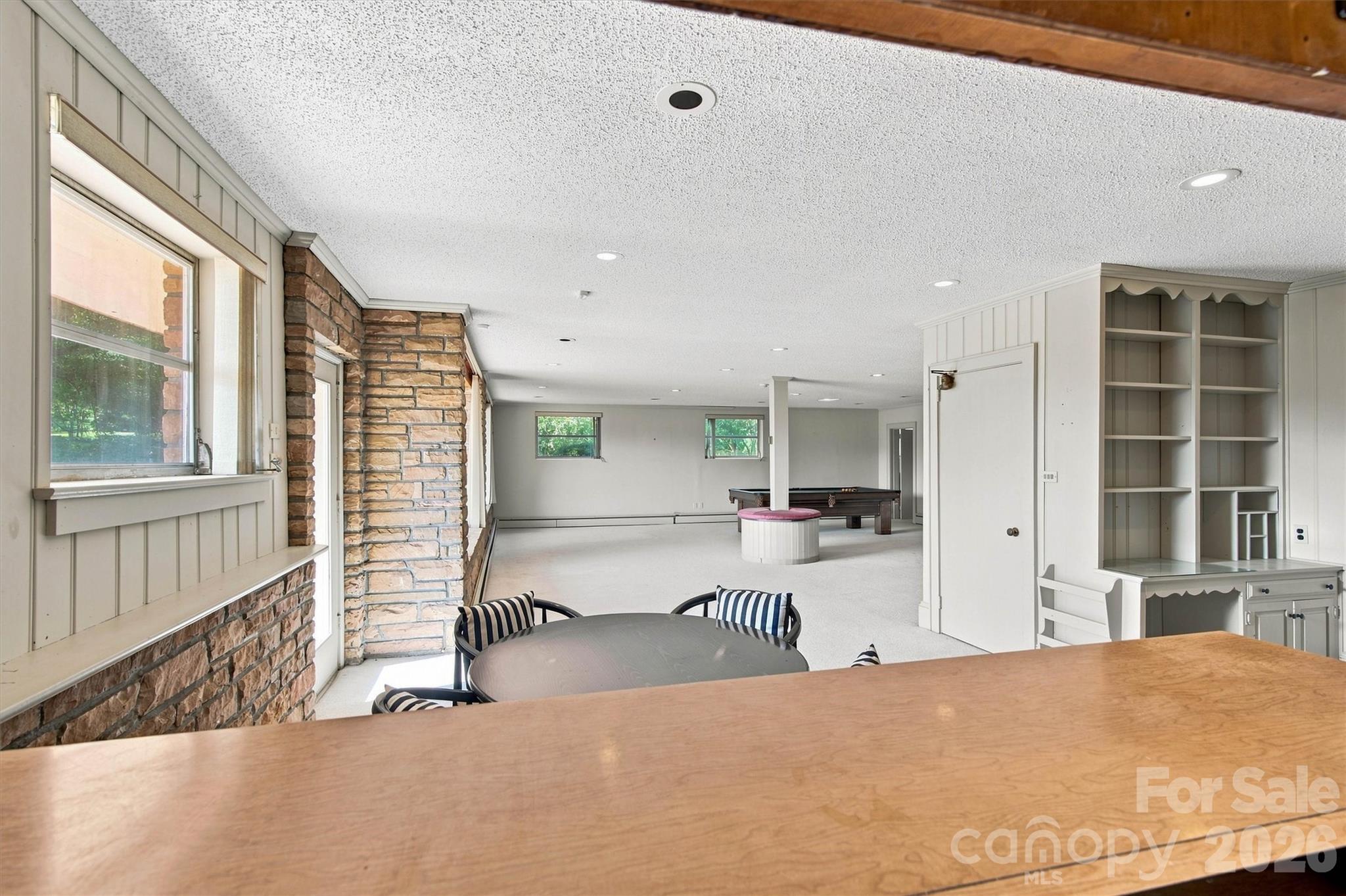 4830 N Center Street — Hickory