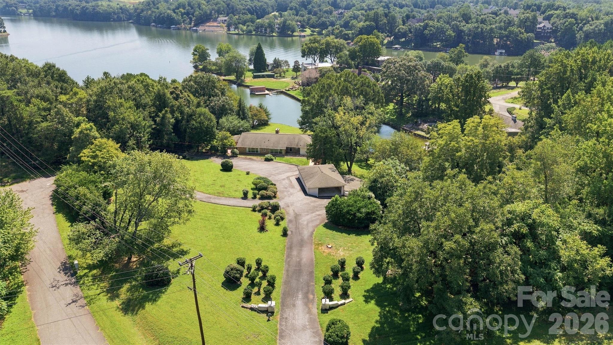 4830 N Center Street — Hickory