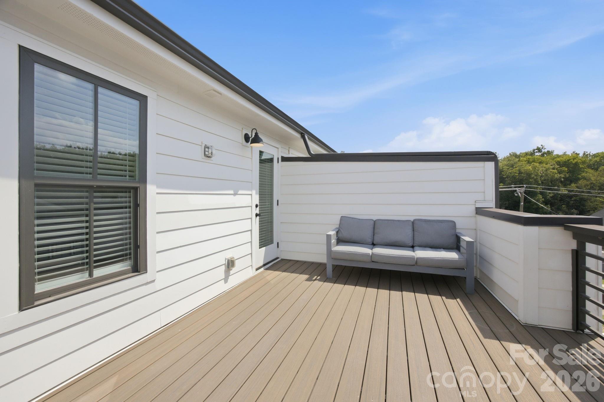 2303 Rozzelles Ferry Road — Charlotte