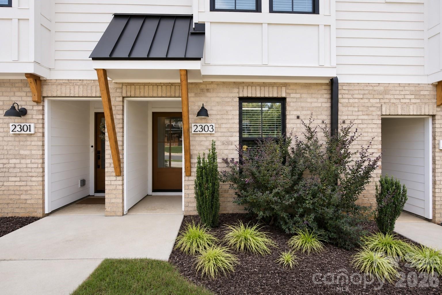 2303 Rozzelles Ferry Road — Charlotte