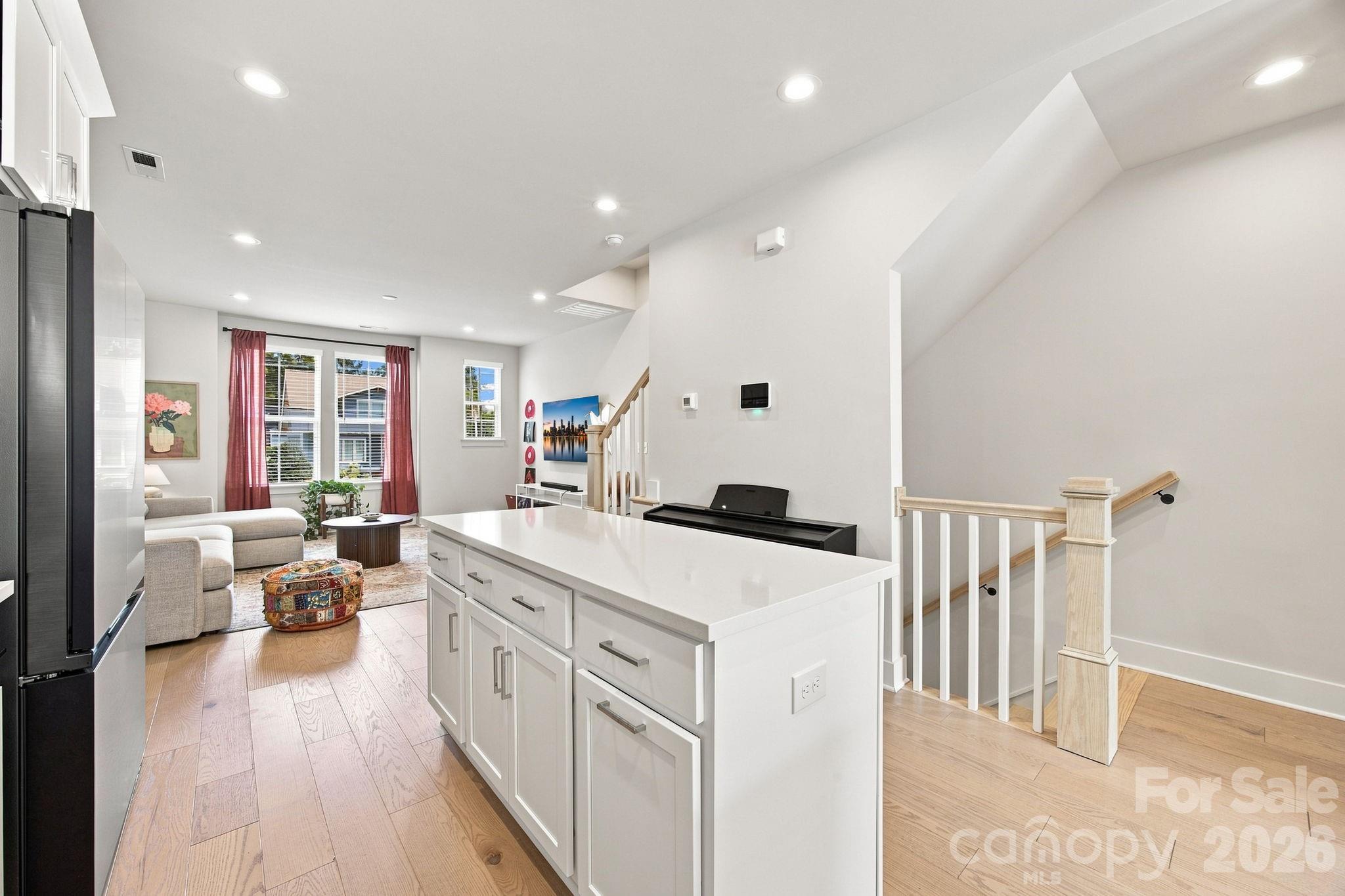 2303 Rozzelles Ferry Road — Charlotte
