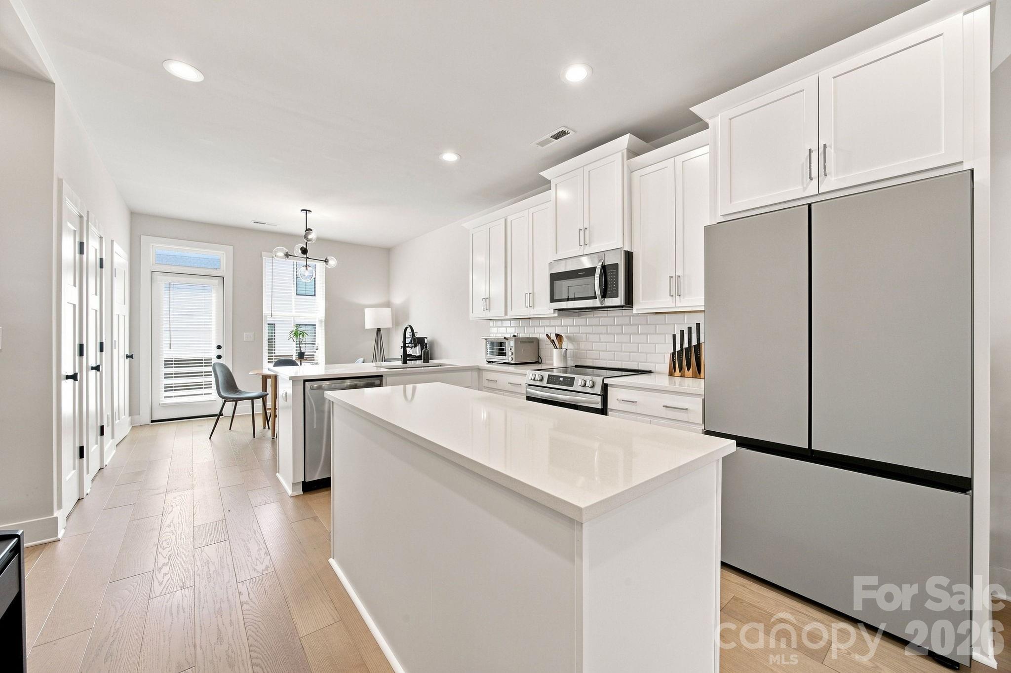 2303 Rozzelles Ferry Road — Charlotte