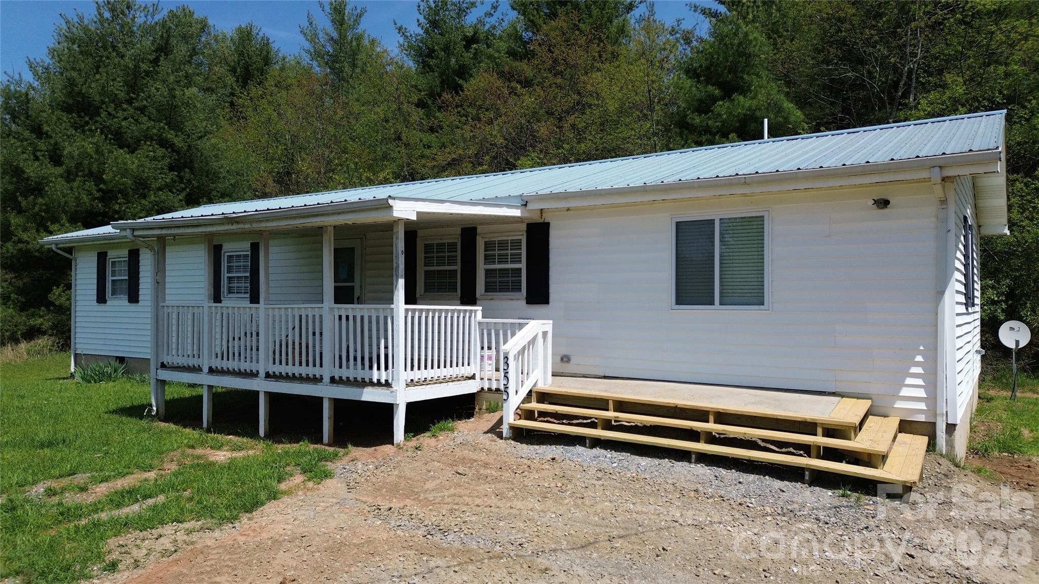 355 Round Knob Church Road — West Jefferson