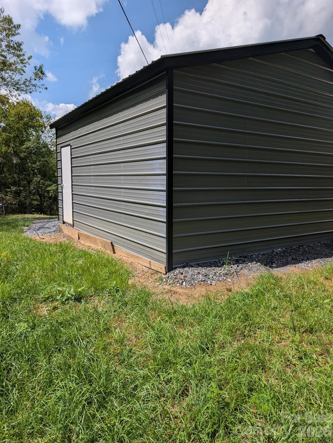 355 Round Knob Church Road — West Jefferson