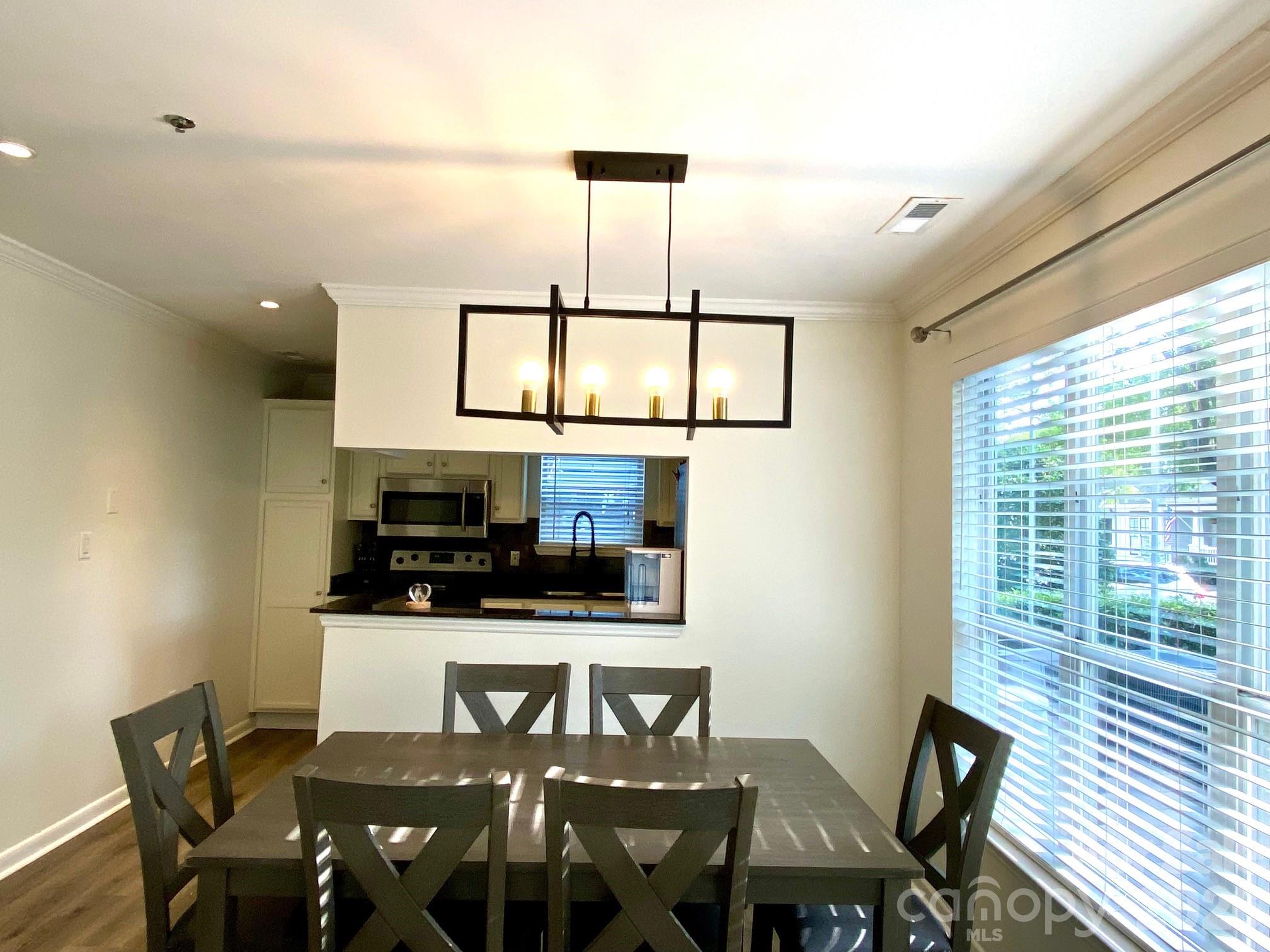 417 Olmsted Park Place — Charlotte