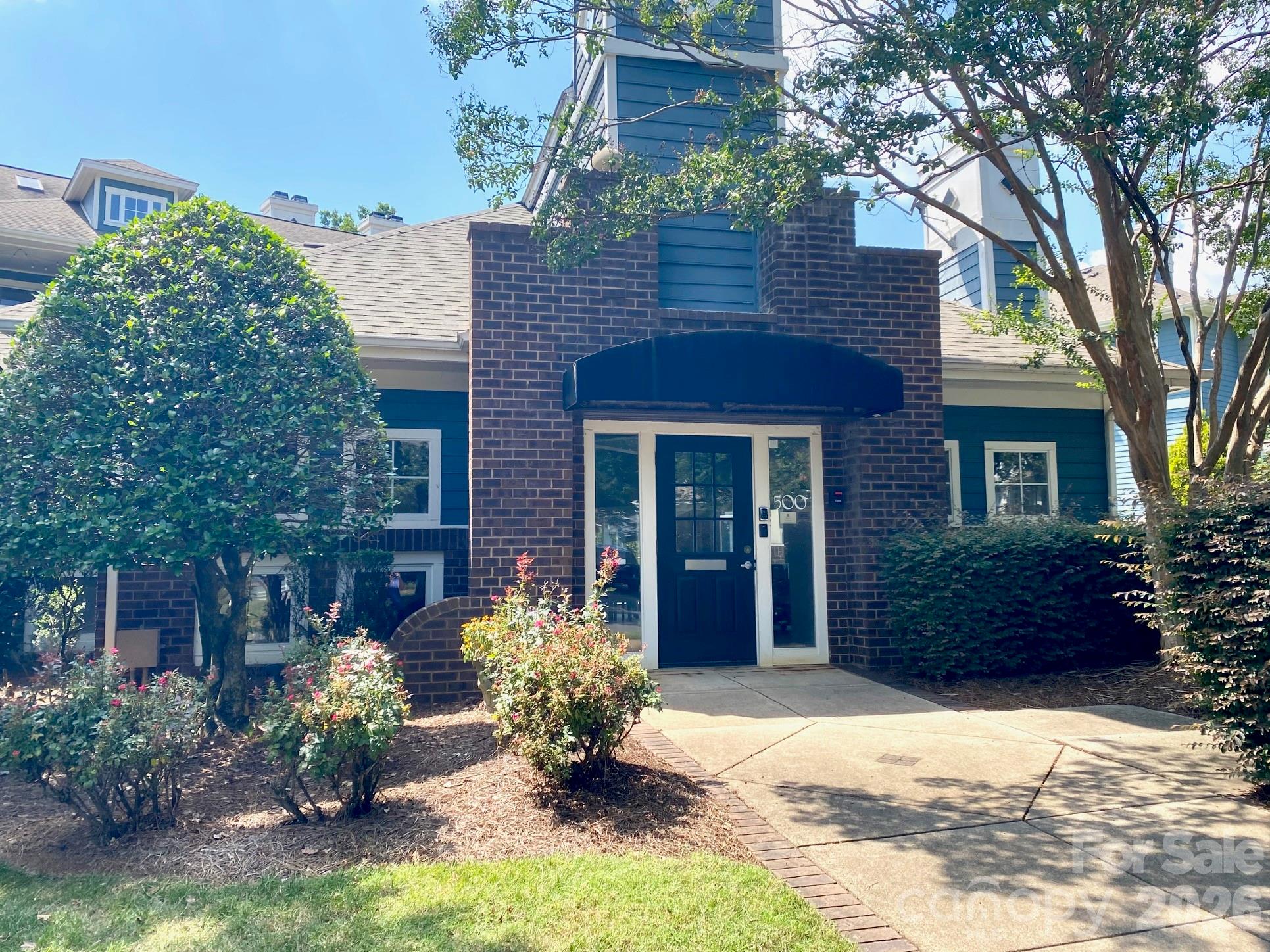 417 Olmsted Park Place — Charlotte