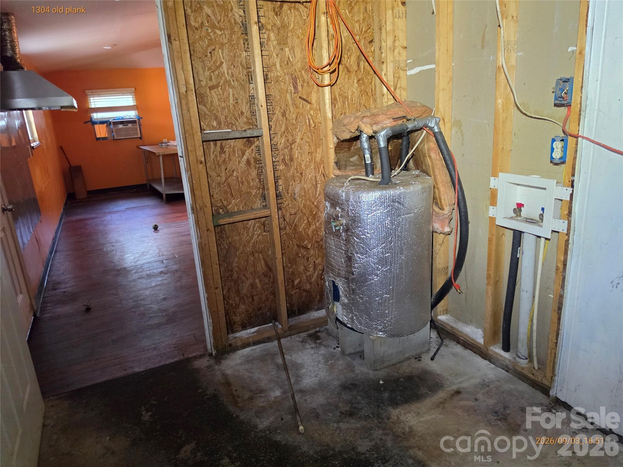 1304 Old Plank Road — Salisbury
