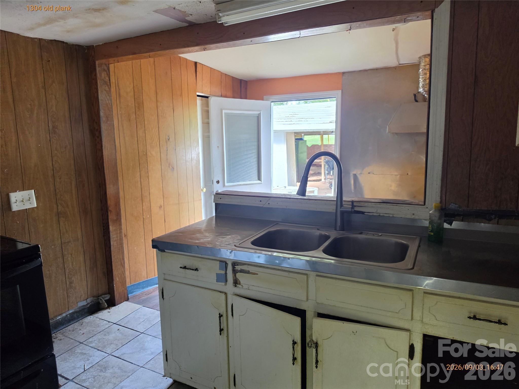 1304 Old Plank Road — Salisbury