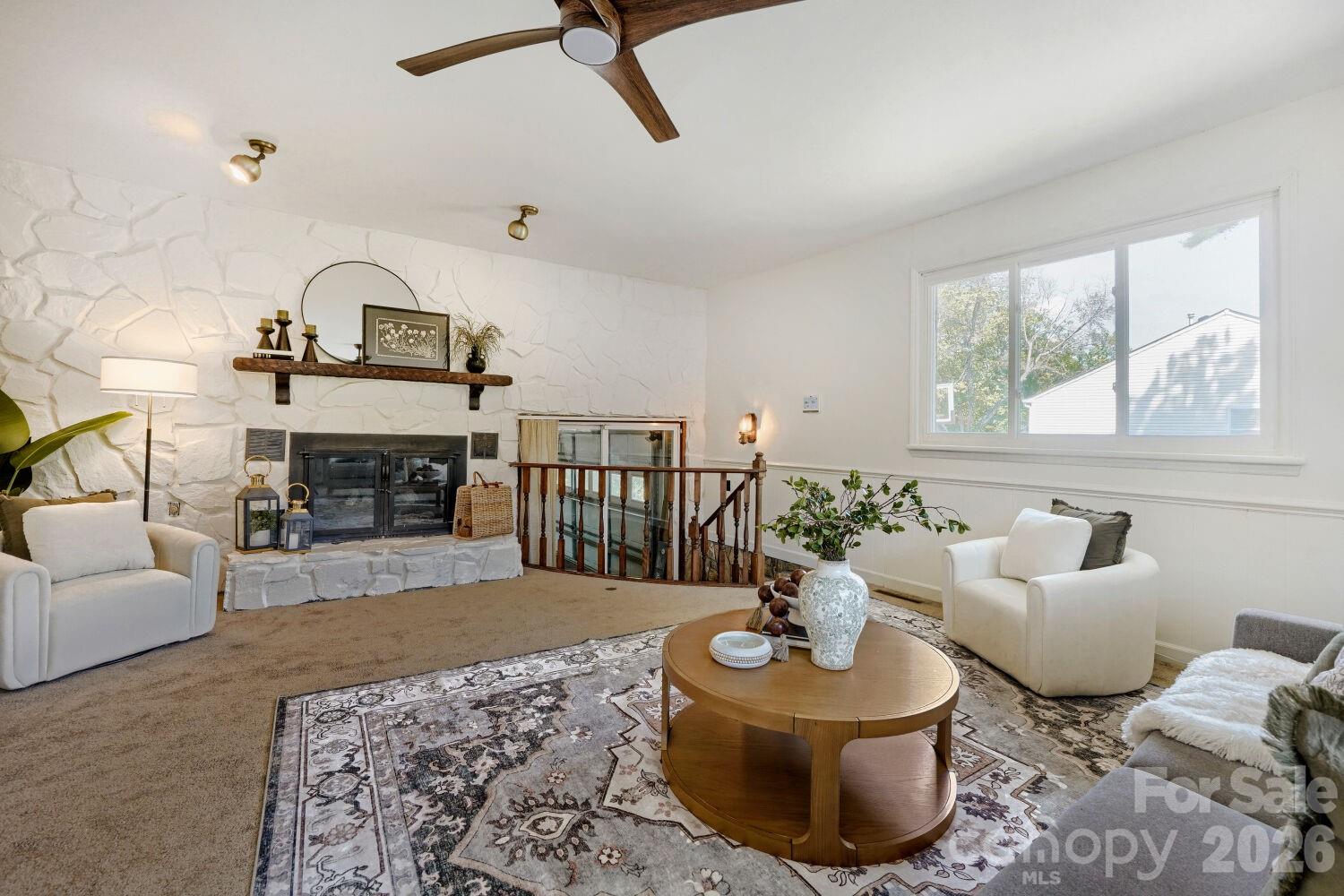 6607 Indian Lane — Charlotte