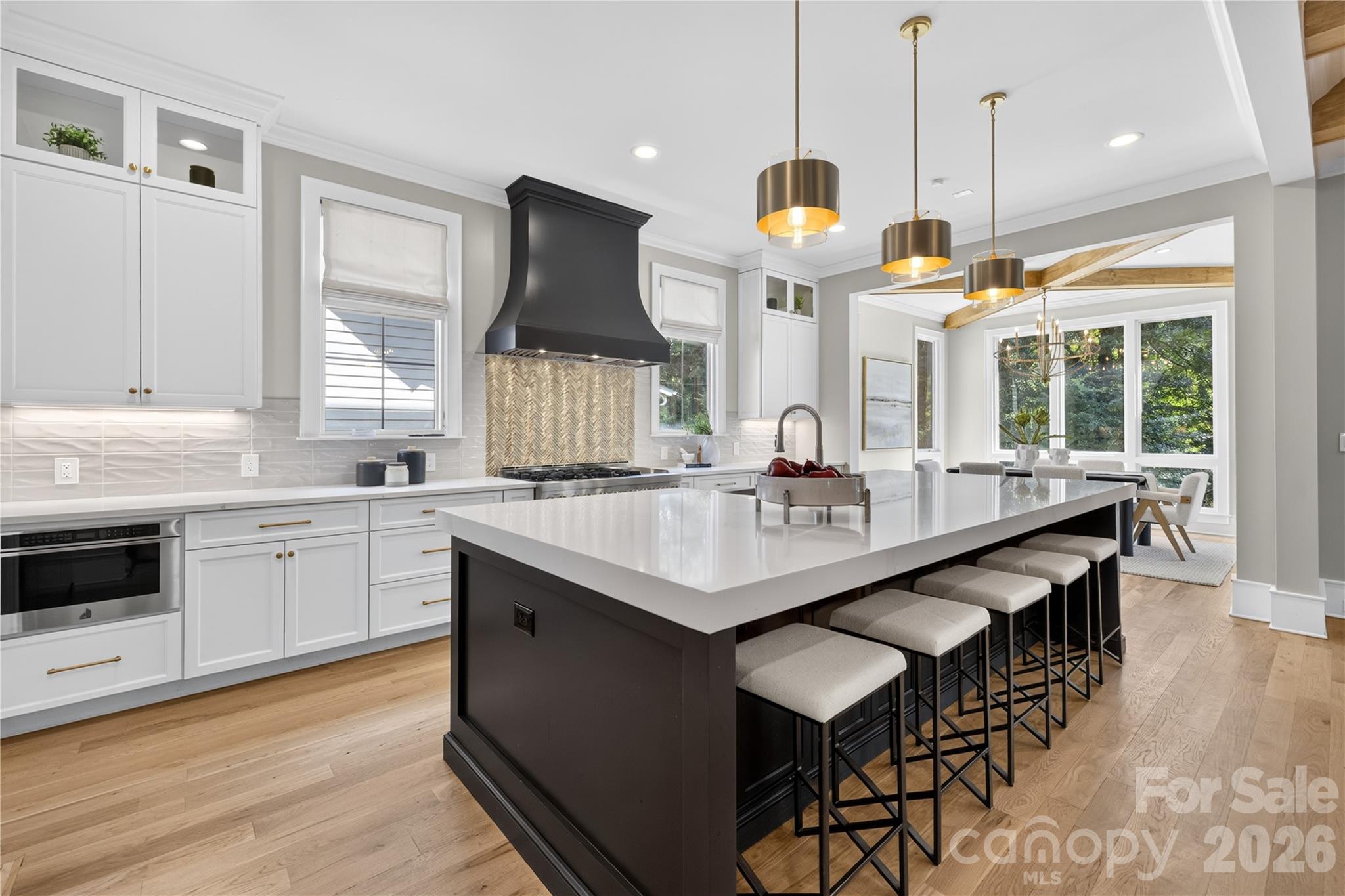 632 Ideal Way — Charlotte