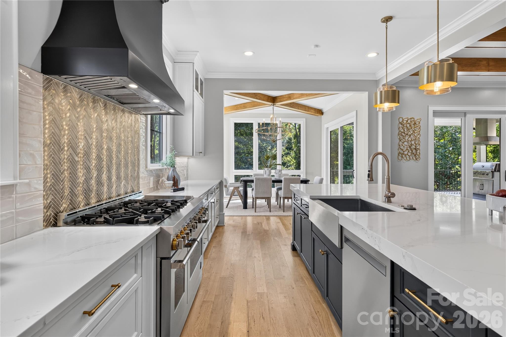 632 Ideal Way — Charlotte