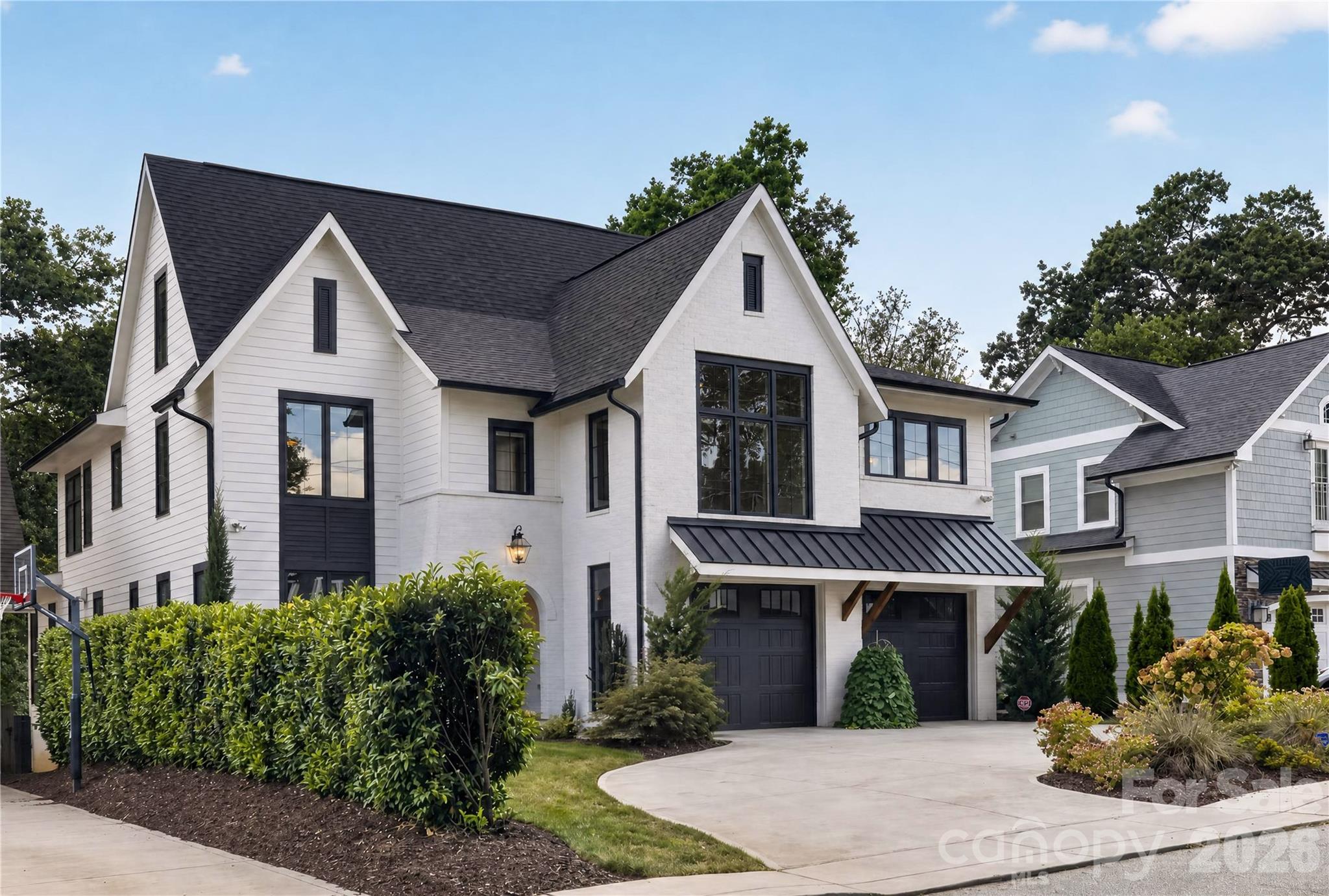 632 Ideal Way — Charlotte