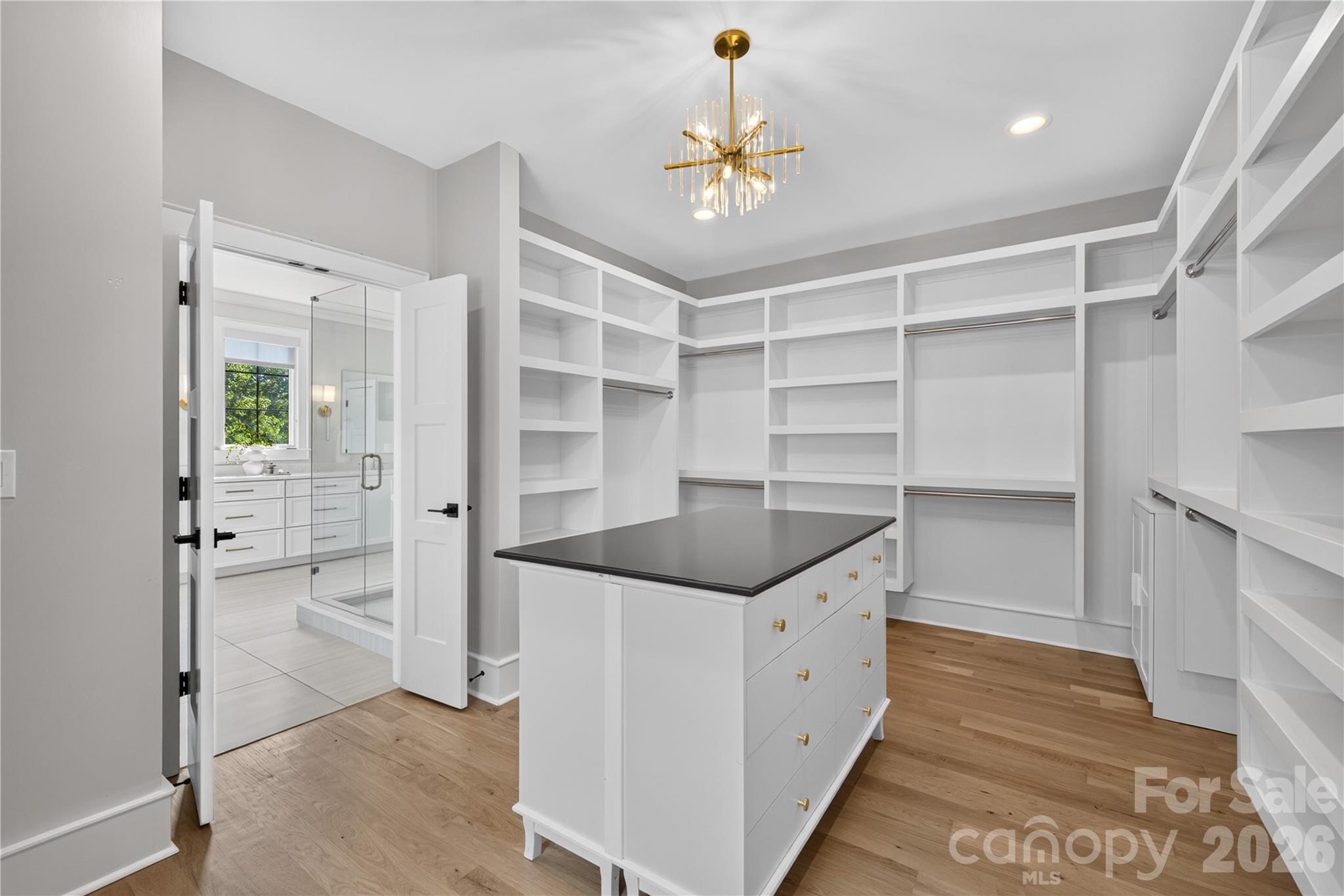 632 Ideal Way — Charlotte