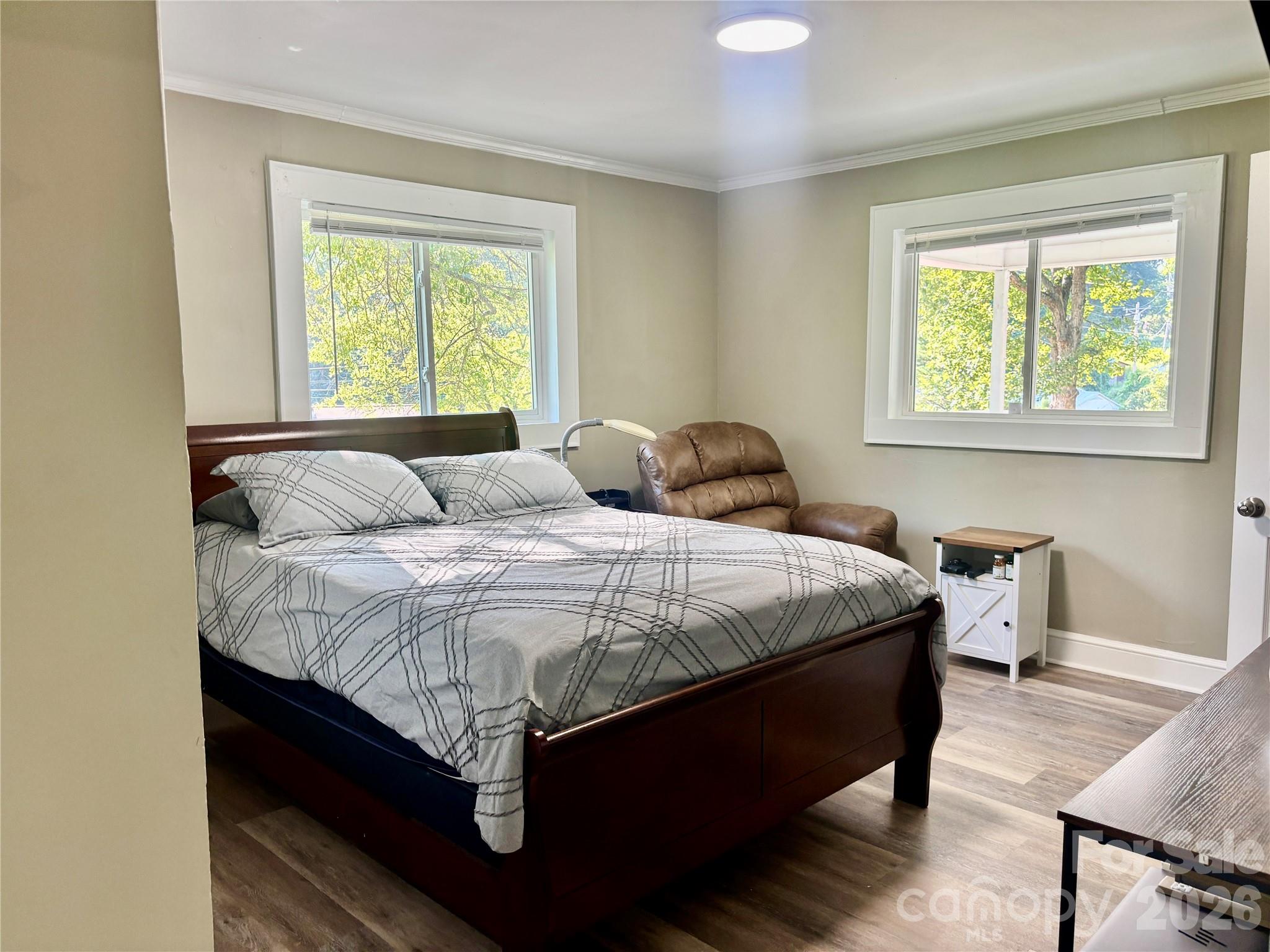 6622 Mountain Grove Road — Hickory