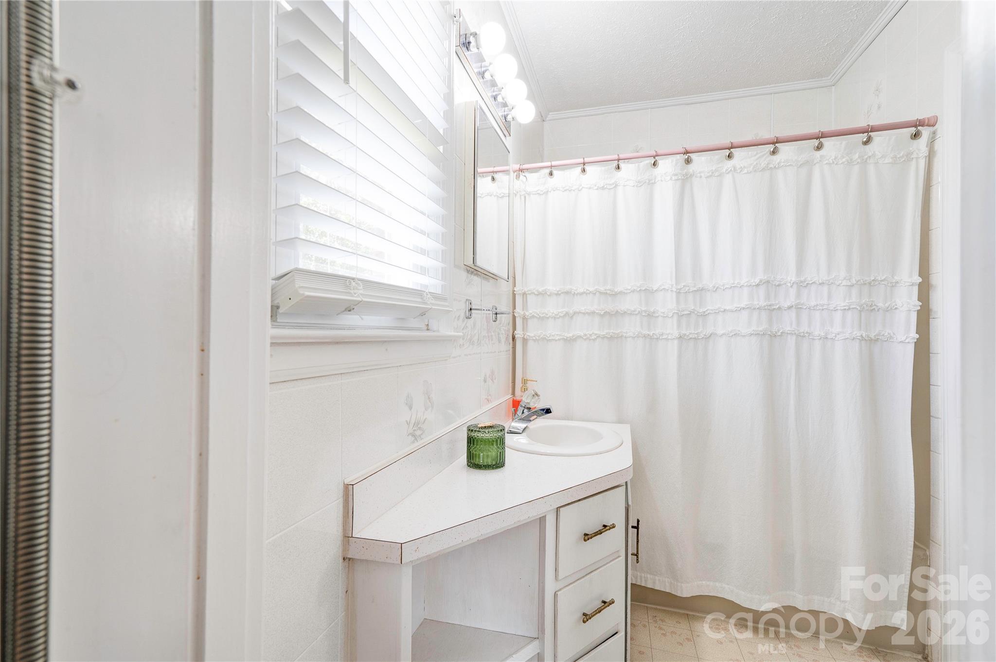 109 Delmar Road — Shelby