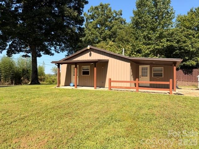 1846 Deer Park Road — Nebo
