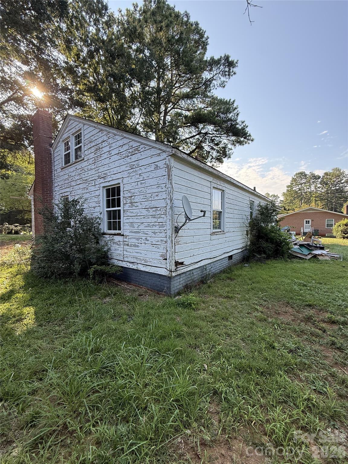 310 Sells Road — Salisbury