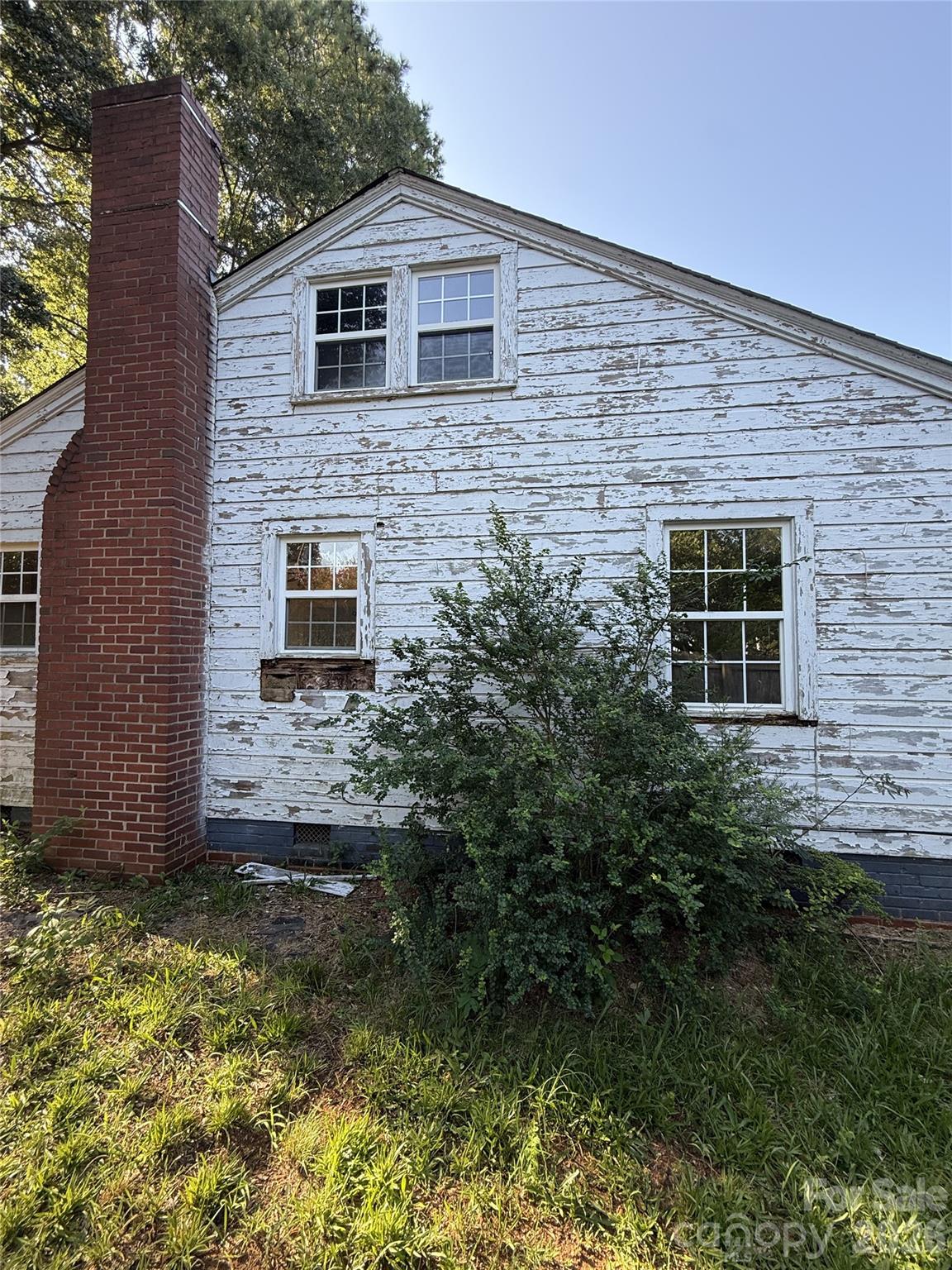 310 Sells Road — Salisbury