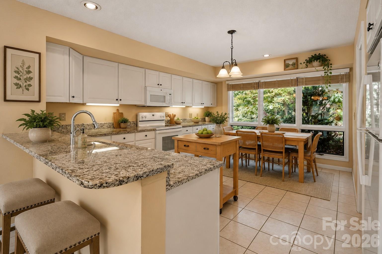 324 DAWNBROOK Drive — Flat Rock