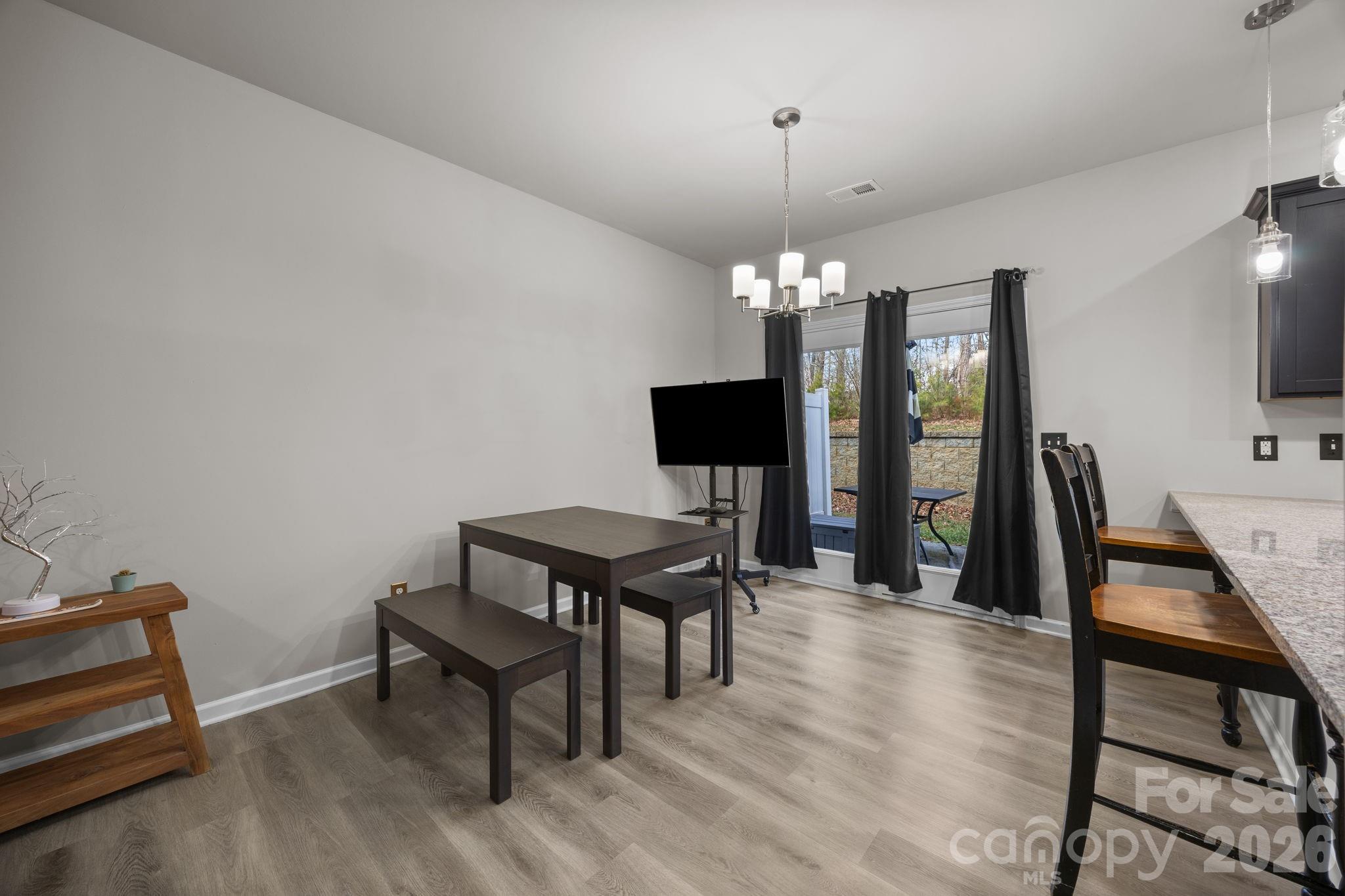 8105 Alderton Lane — Charlotte