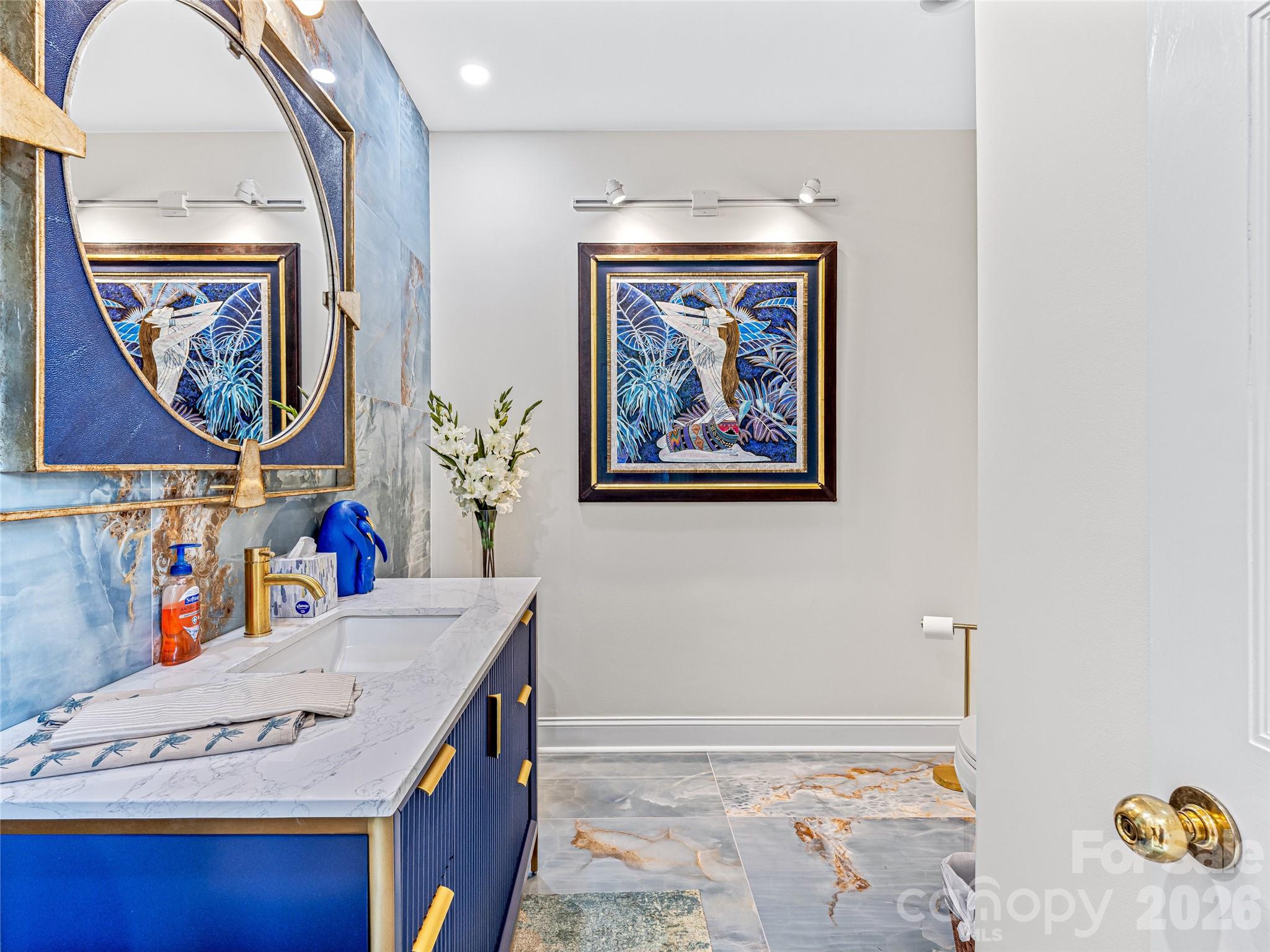 10 Beaverbrook Court — Asheville