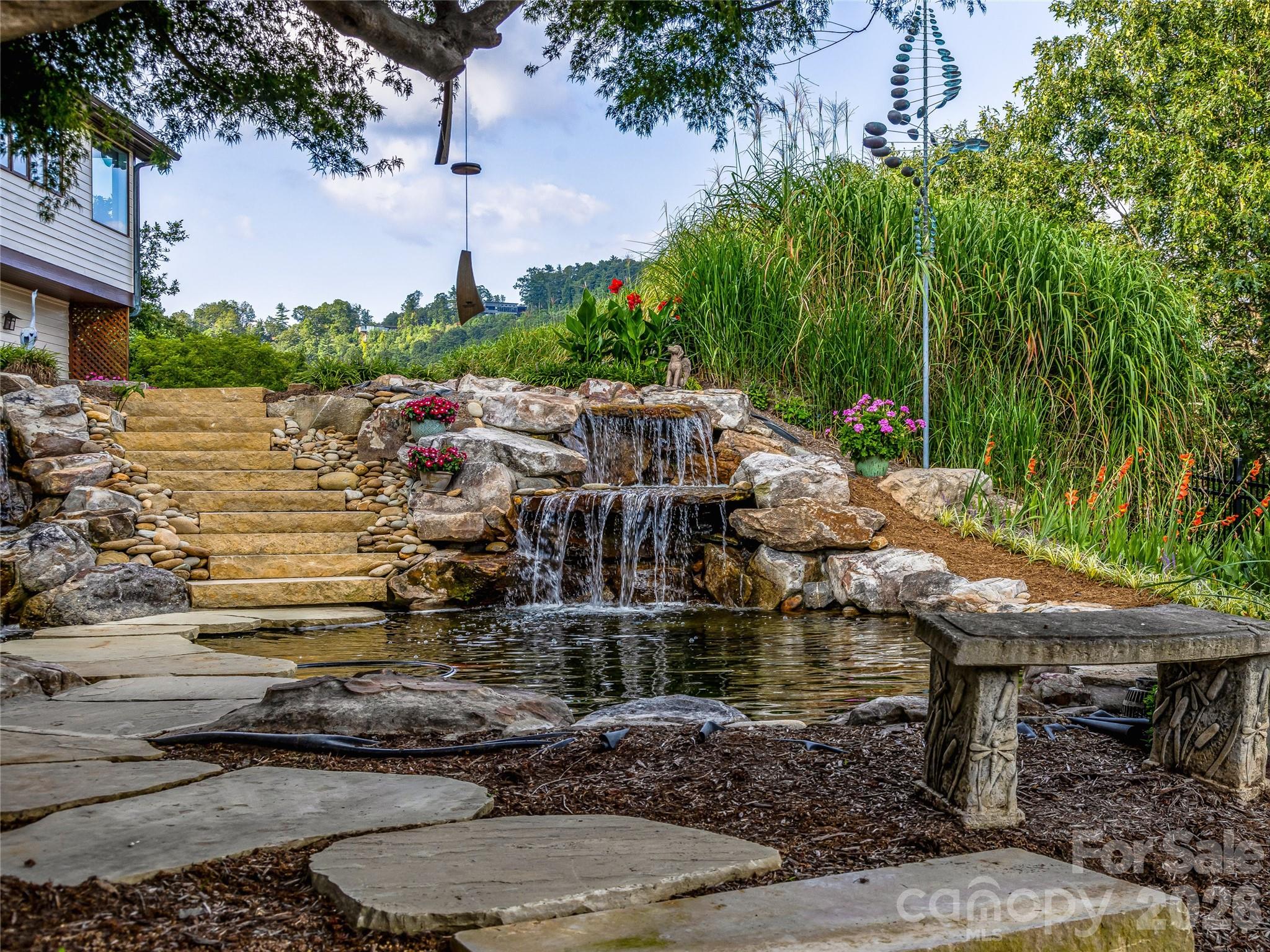 10 Beaverbrook Court — Asheville