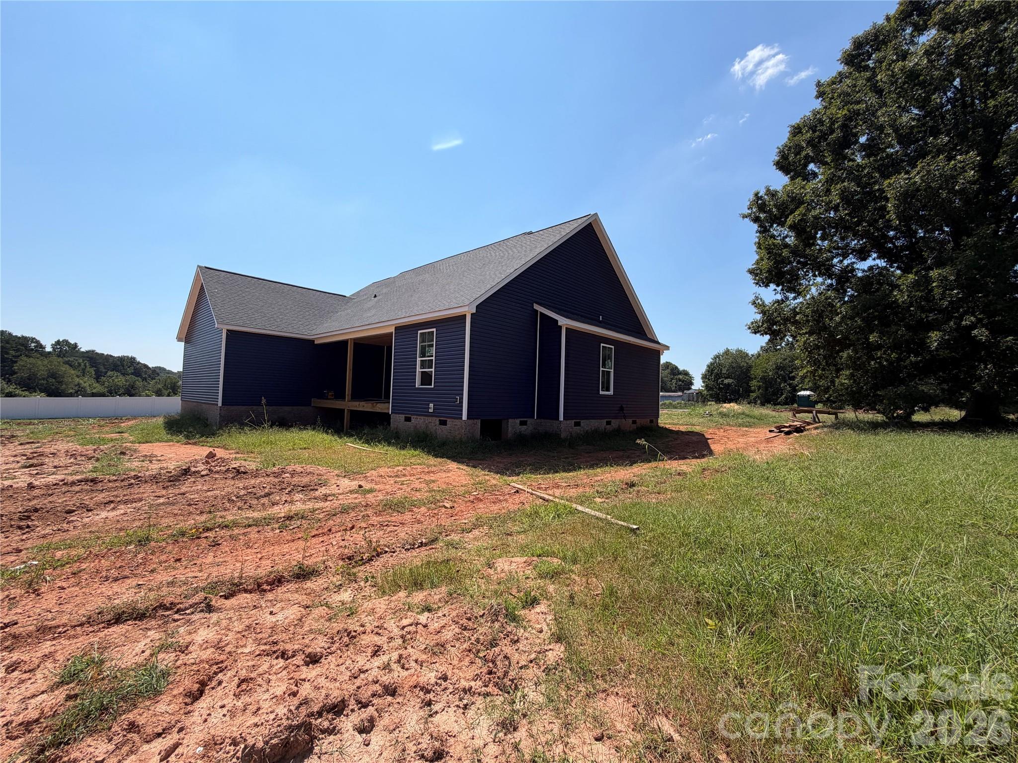202 Northbrook III School Road — Vale